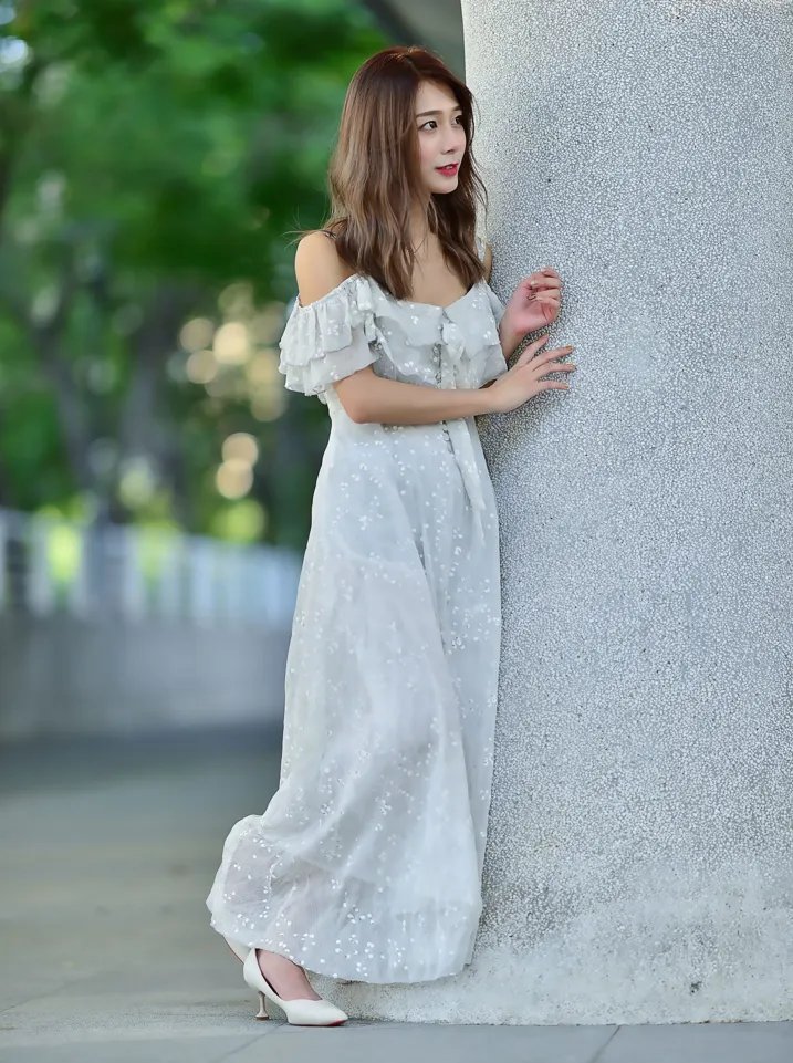 [爱美足] NO.200 vivi曹媛媛 吊带高衩长裙高跟美腿 街拍#[105P]-2