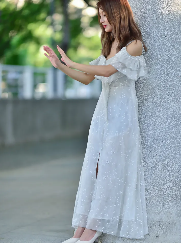[爱美足] NO.200 vivi曹媛媛 吊带高衩长裙高跟美腿 街拍#[105P]-1