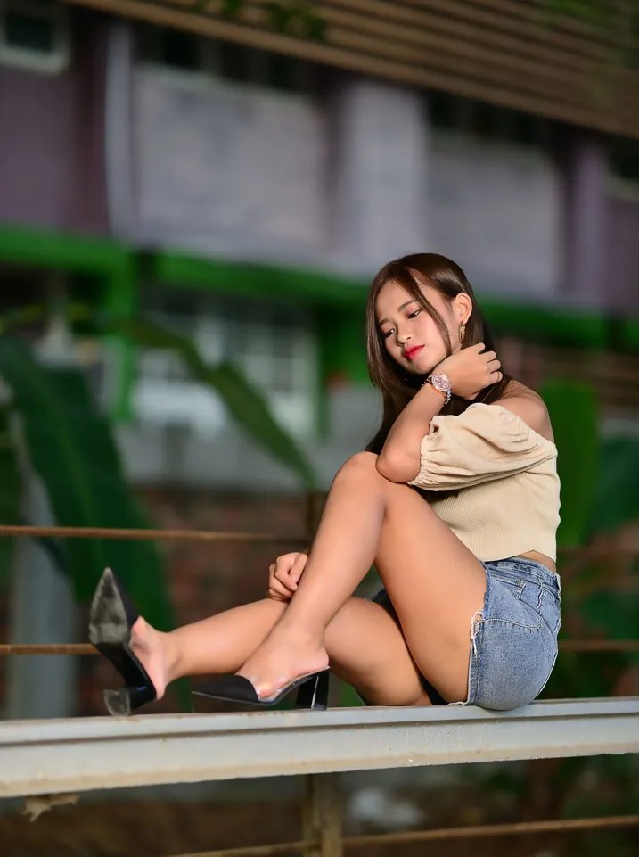 [爱美足] NO.203 许筱真 牛仔短裙高跟美腿 街拍#[73P]-5