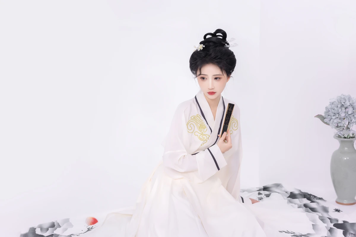 [艺图语] 2023.02.07 Vol.2988 花与剑 -绮罗生的小苏苏-#[28P]-1