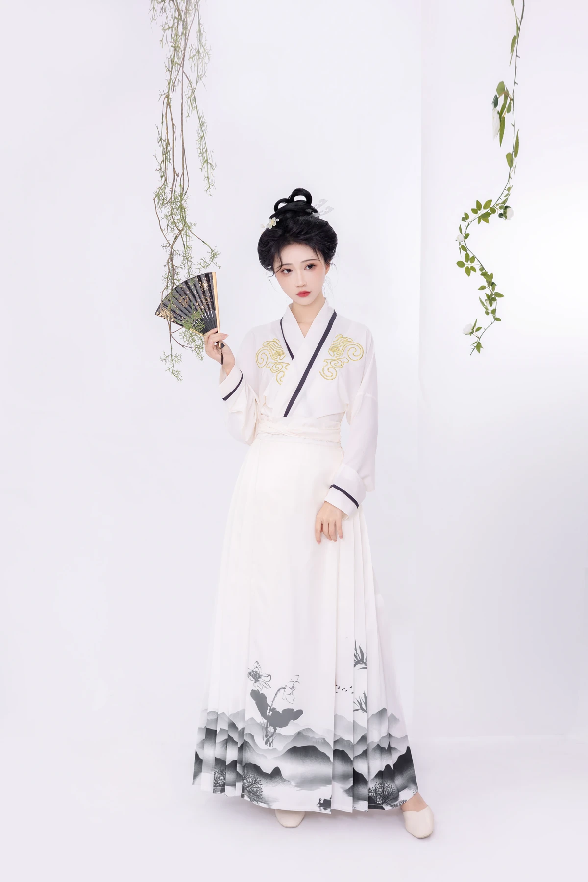 [艺图语] 2023.02.07 Vol.2988 花与剑 -绮罗生的小苏苏-#[28P]-6