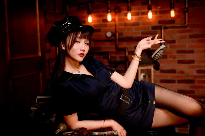 [爱美足] NO.116 乔乔儿 黑丝制服 街拍#[52P]-7