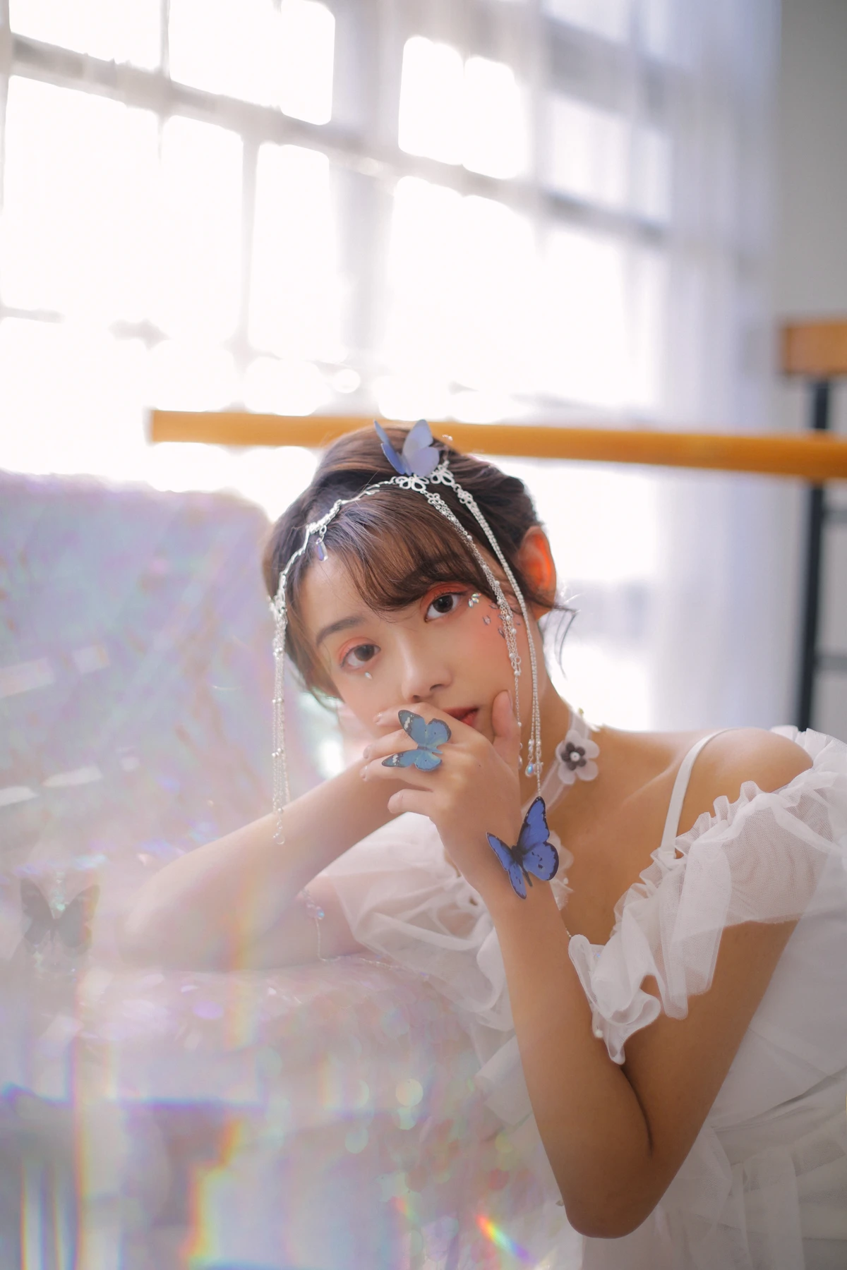 [艺图语] 2023.02.08 Vol.2996 蝶恋 芊芊#[43P]-1