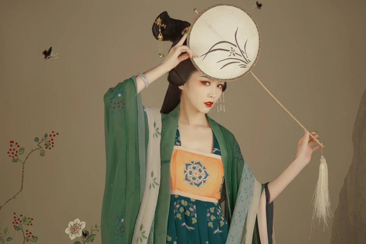 [艺图语] 2022.12.23 Vol.2741 – 宴清都 娟娟#[22P]-4