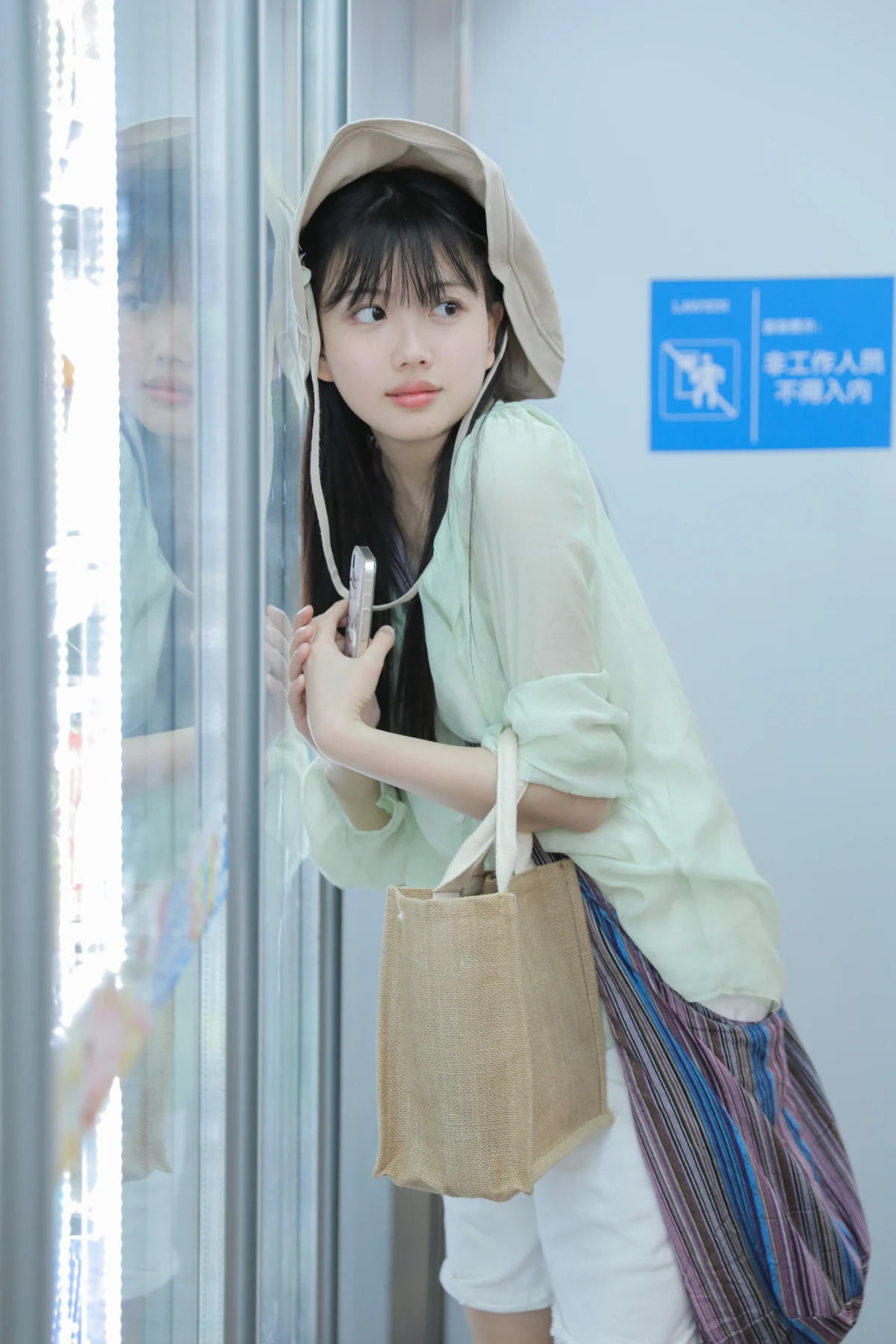 [艺图语] 2023.01.08 Vol.2869 – 永远喜欢清透氧气的夏天 秋阳邑禾#[22P]-6