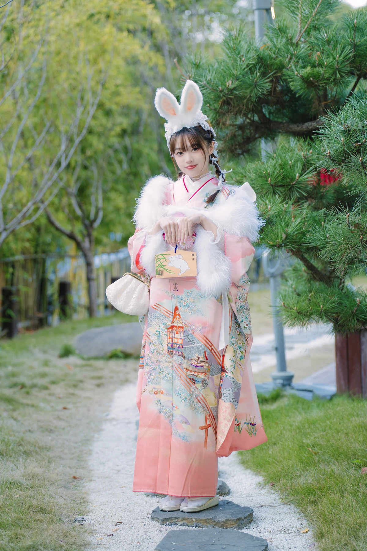 [艺图语] 2023.02.09 Vol.3009 新年兔兔 陆陆真甜#[35P]-10