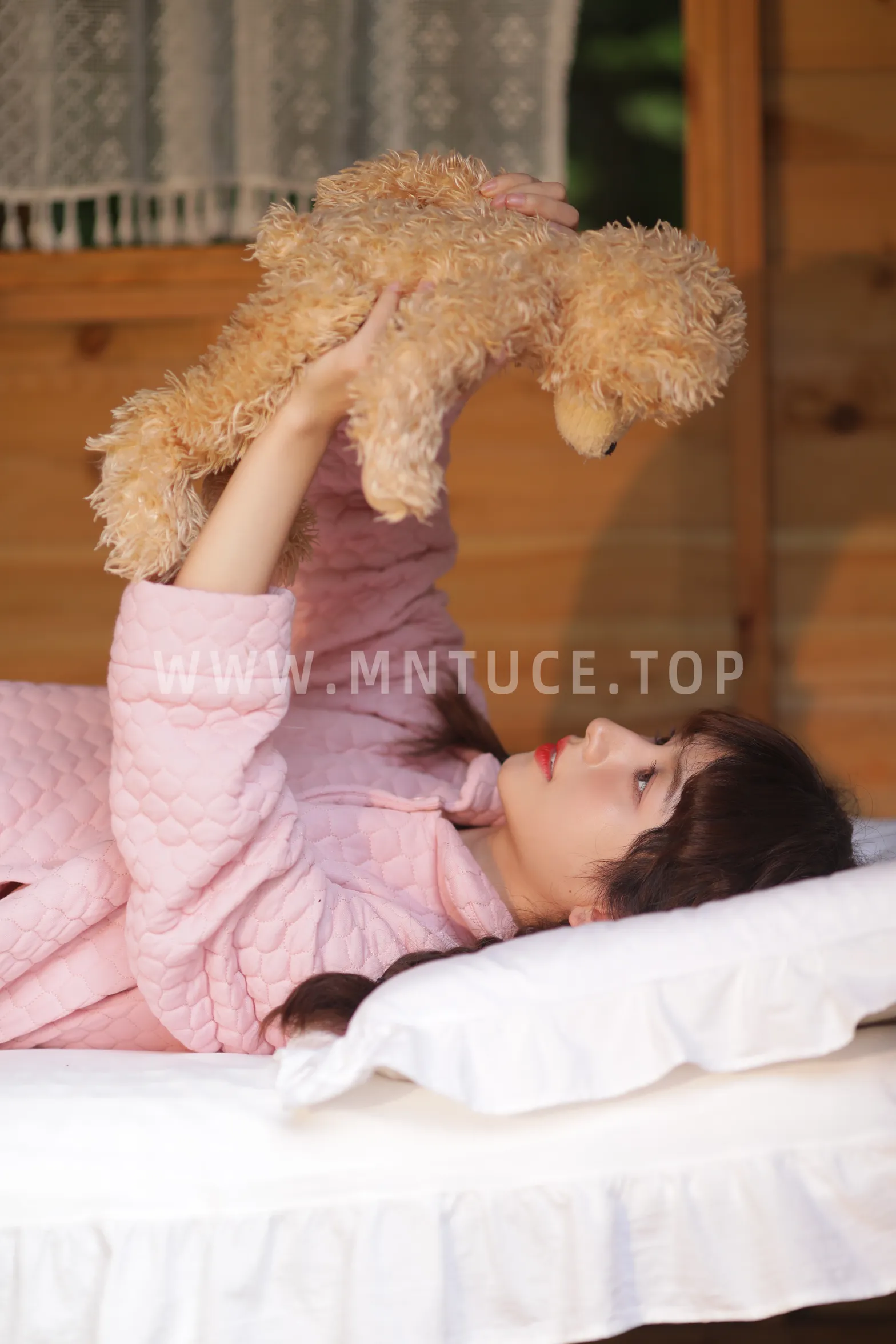 [艺图语] 2022.12.01 Vol.2571 – 粉色小熊 顾林x#[37P]-7