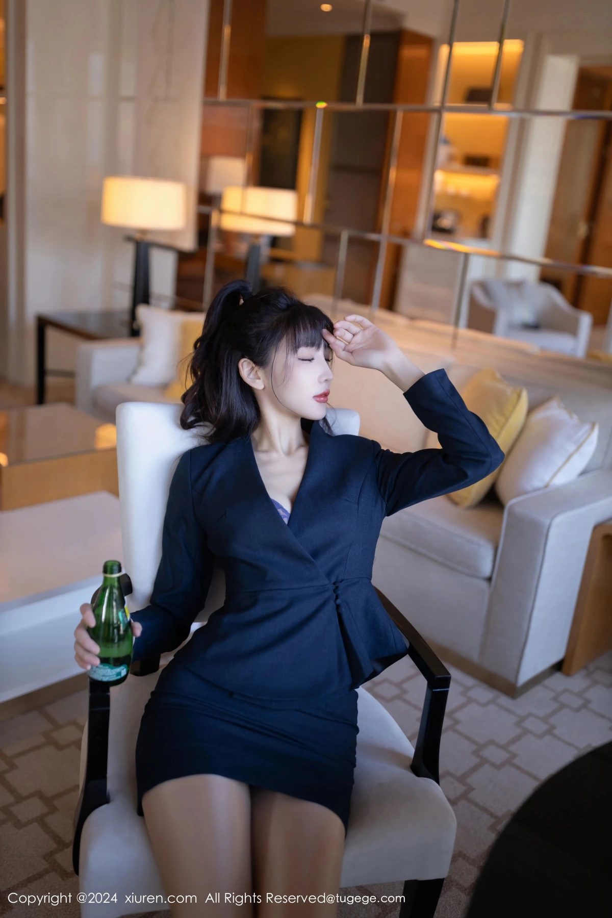 [秀人网] 2024.10.10 No.9263 陆萱萱#[81P]-1