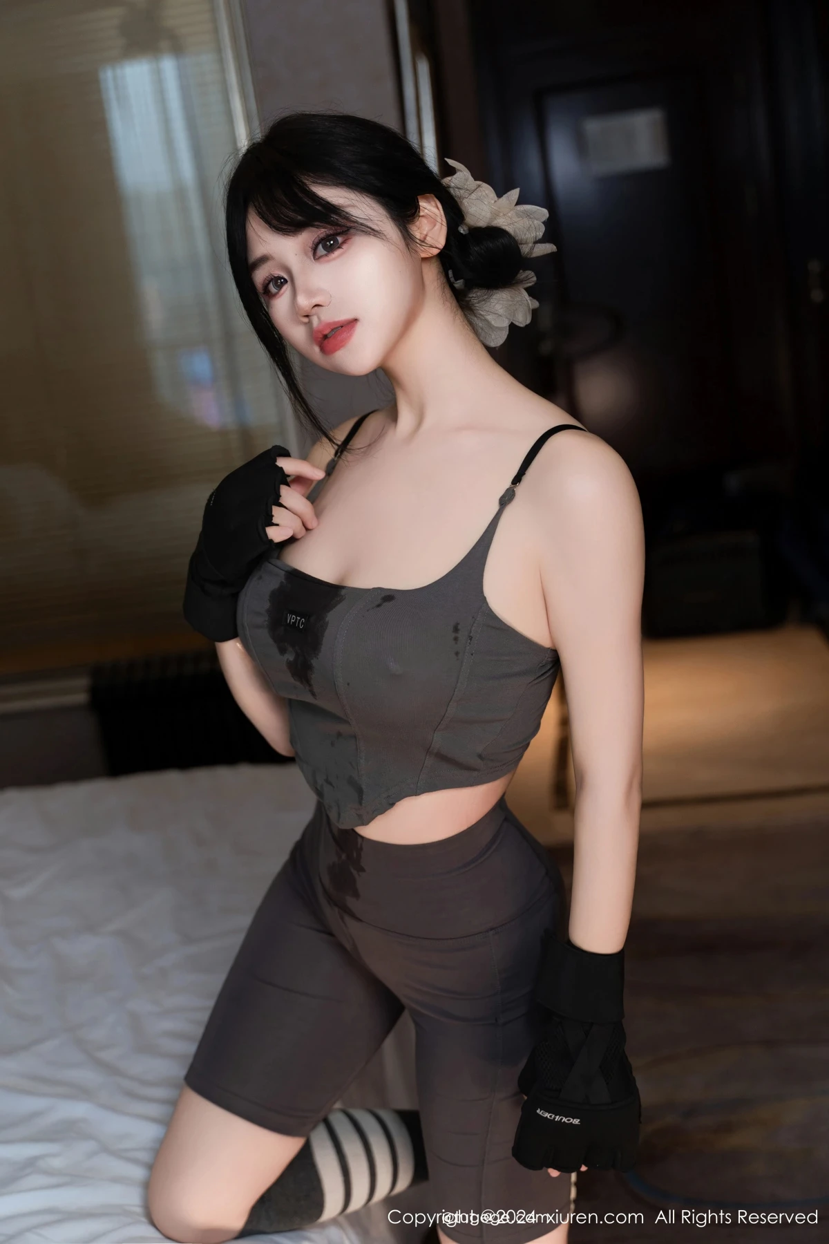 [秀人网] 2024.10.23 No.9331 汐汐爱吃草莓#[90P]-1
