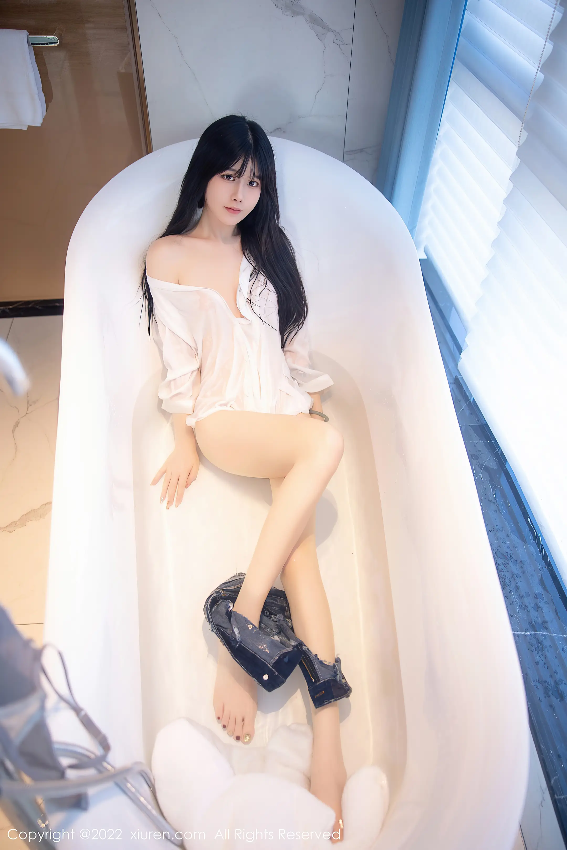[秀人网] 2022.11.25 NO.5909 77qiqi#[86P]-1