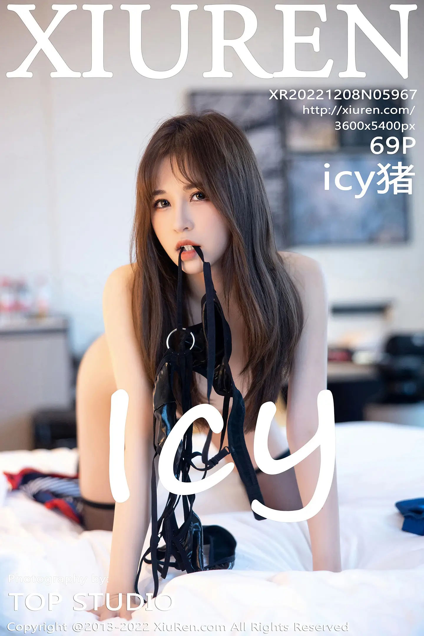 [秀人网] 2022.12.08 NO.5967 icy猪#[70P]-1