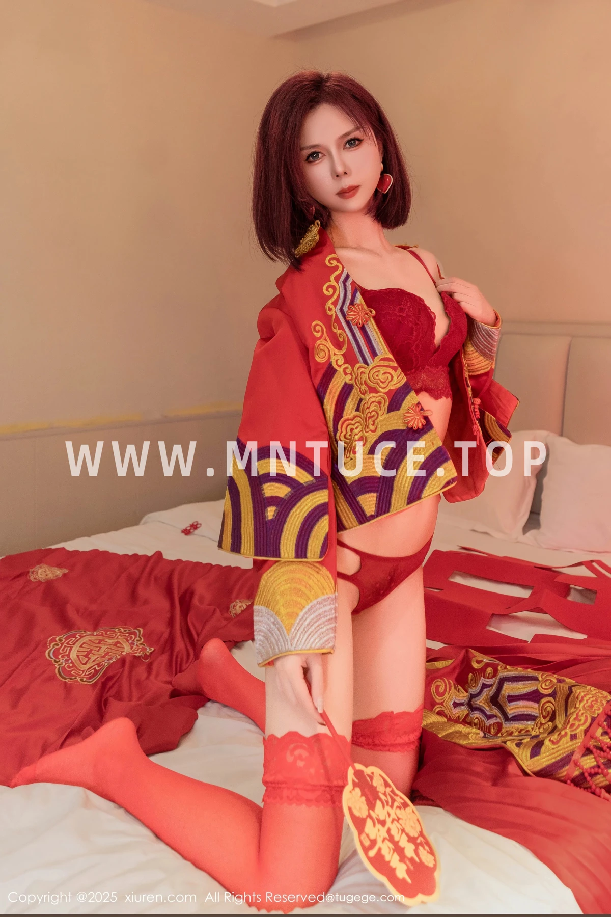[秀人网] 2025.03.11 No.9995 白芷yy#[91P]-2
