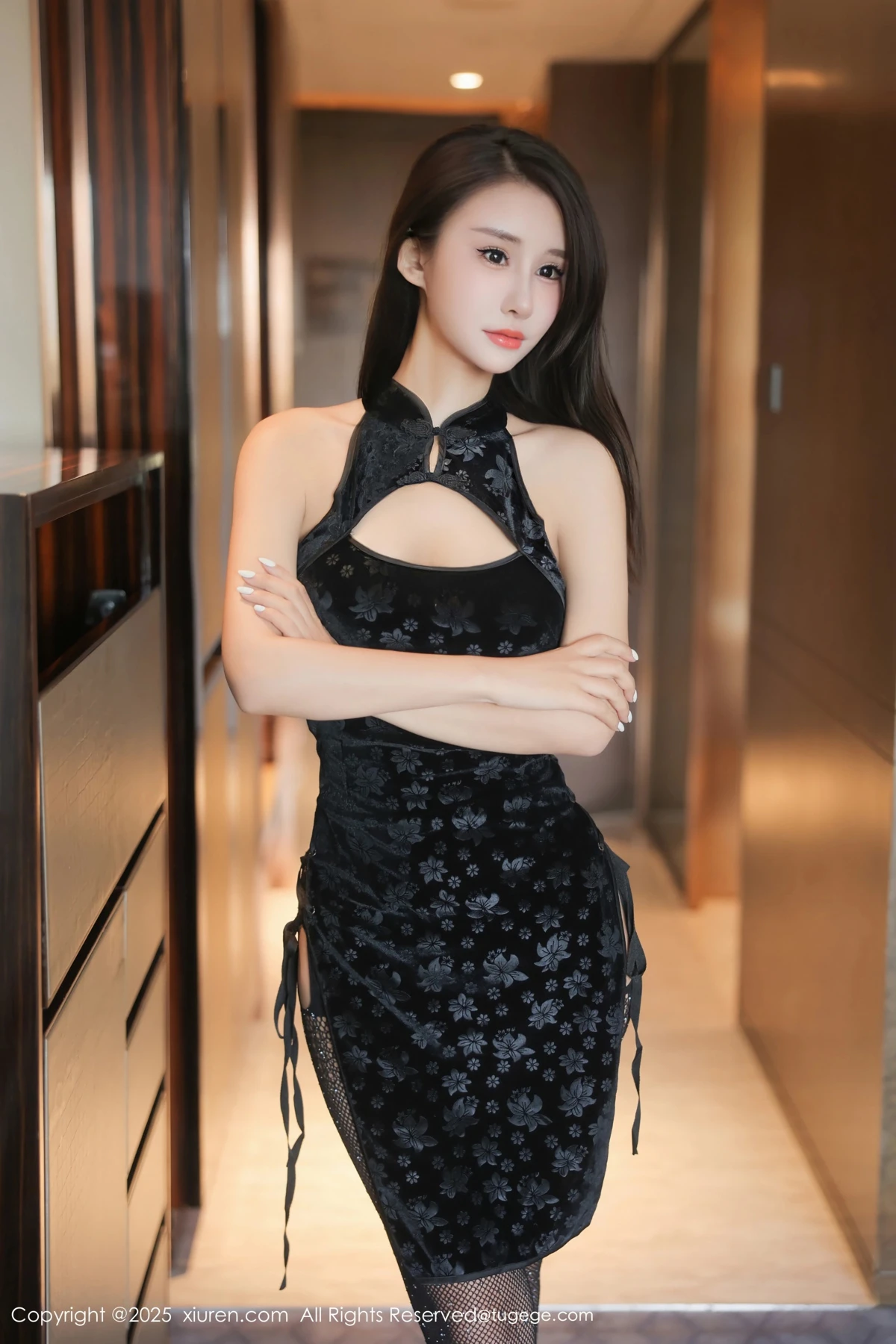 [秀人网] 2025.03.10 No.9990 艺艺yiyi#[58P]-2