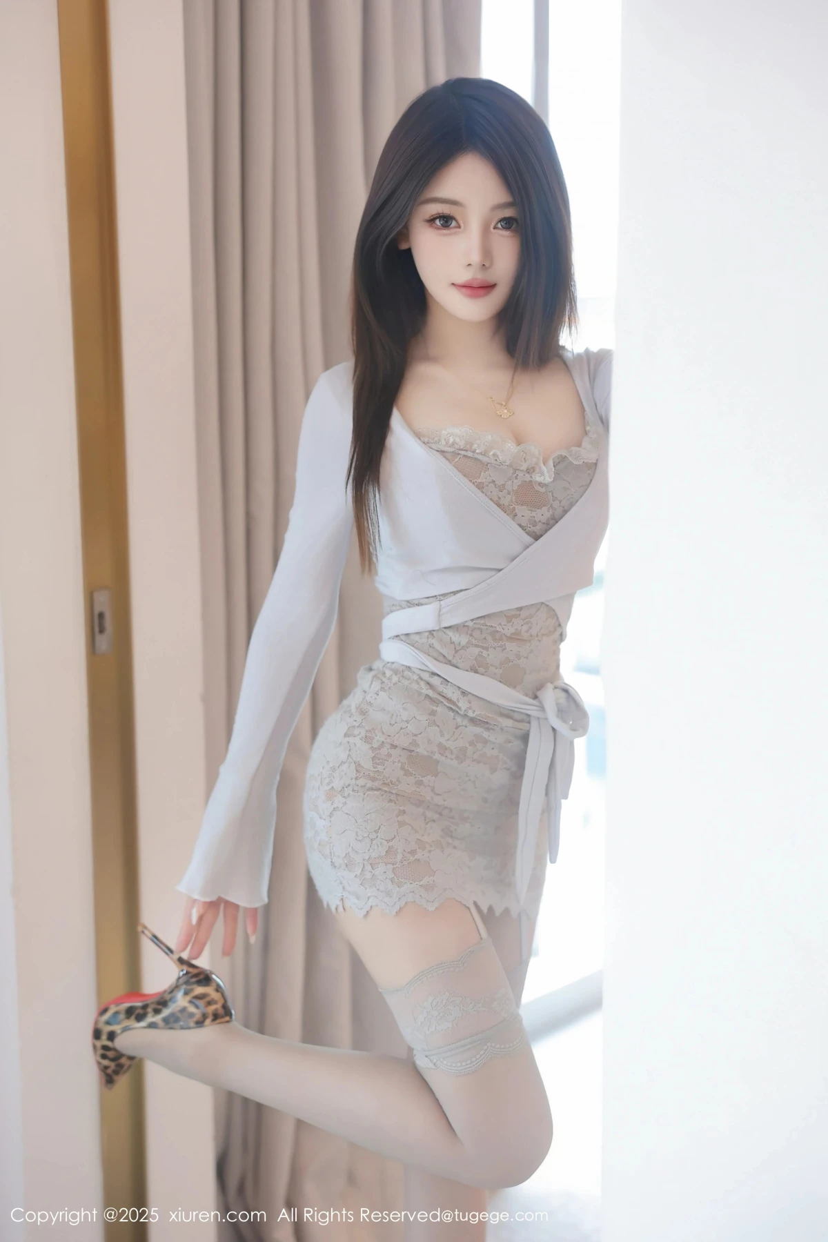 [秀人网] 2025.03.28 No.10083 爱酱里#[98P]-8