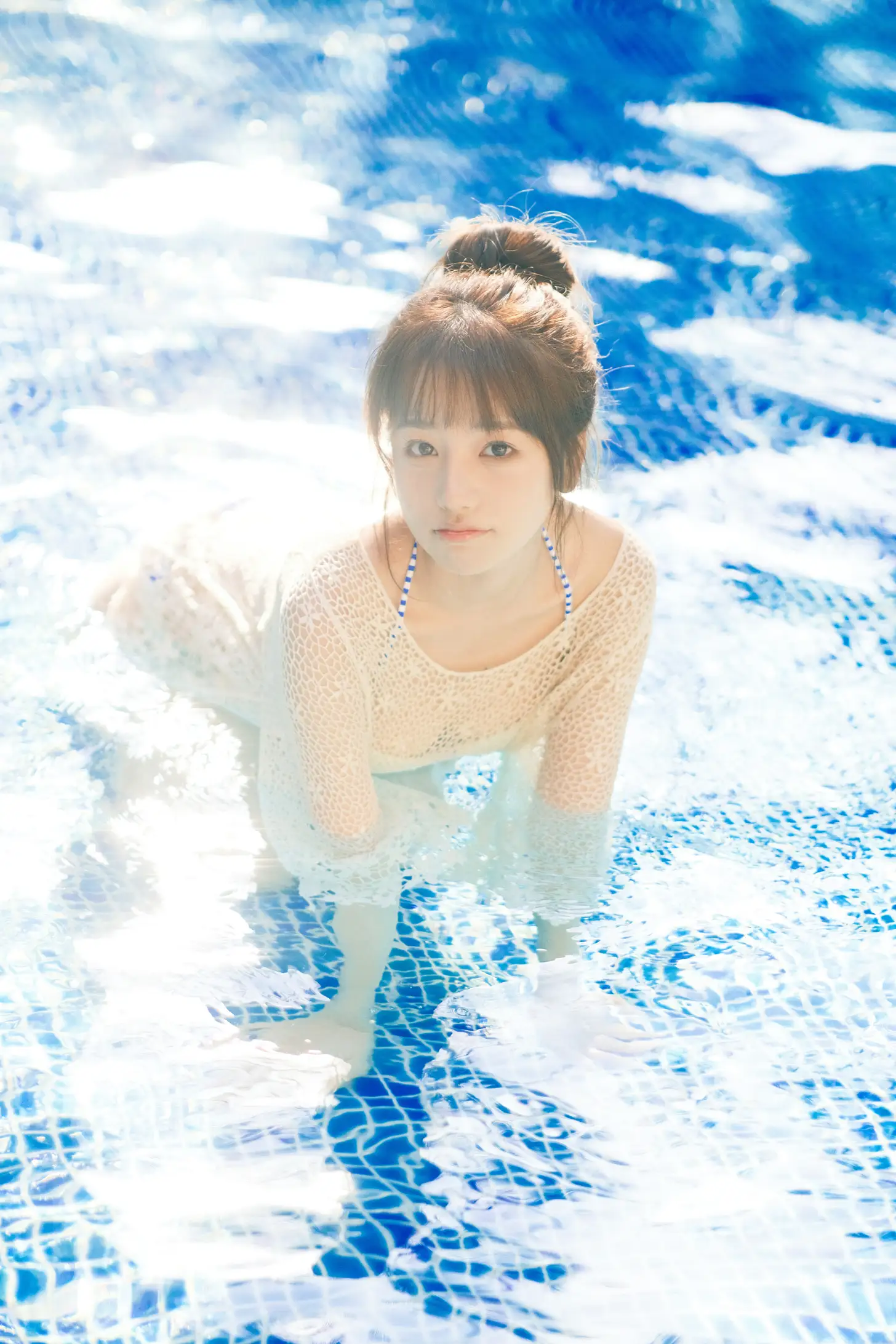 [艺图语] 2022.09.07 Vol.1893 – 夏日泳池 温思儿vv#[24P]-1