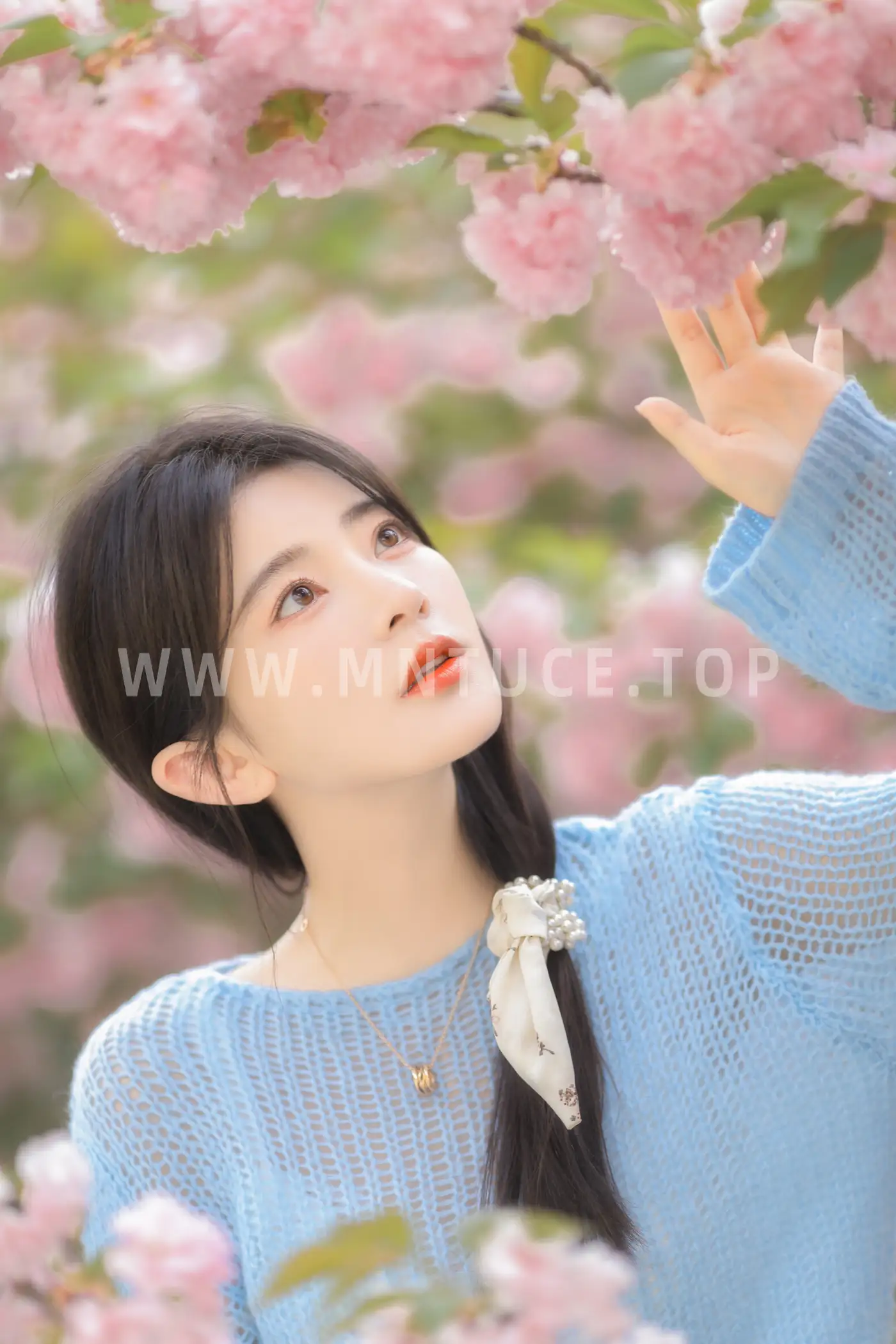 [艺图语] 2022.06.22 Vol.1252 – 粉蓝晚樱 杨伊墨#[29P]-9