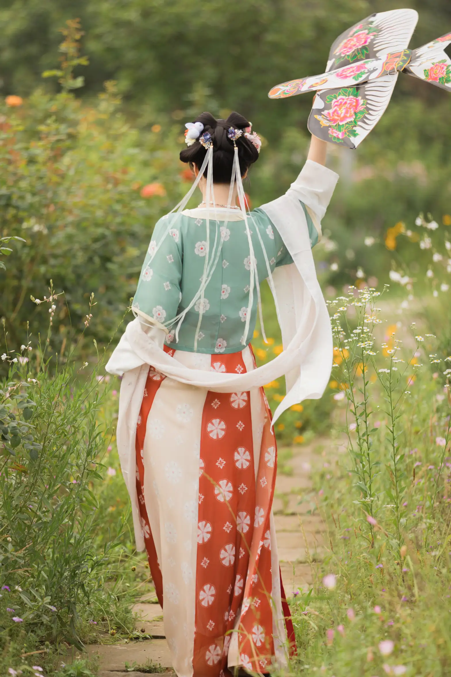 [艺图语] 2021.08.21 Vol.159 – 春日宴 miki小包子#[23P]-1