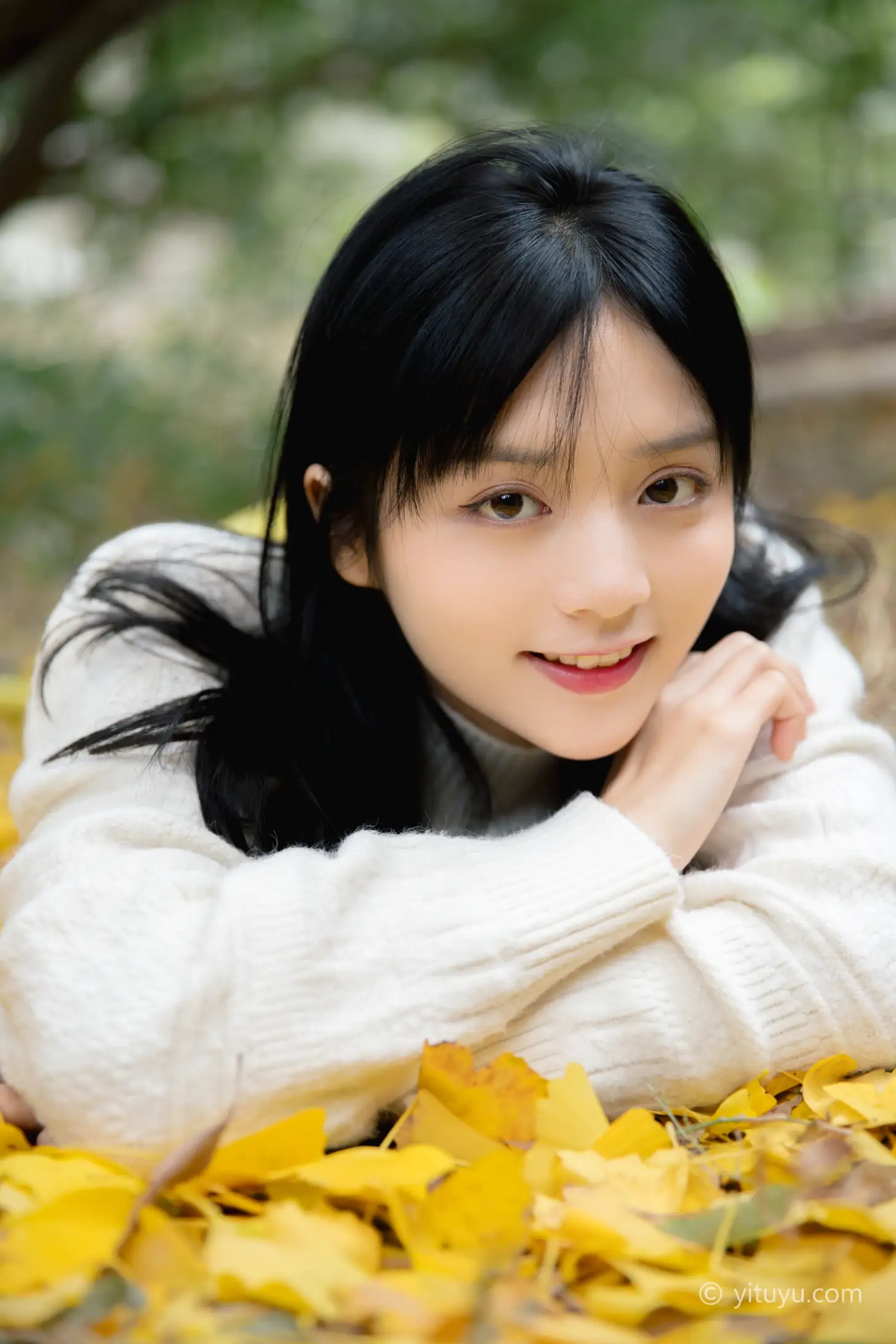 [艺图语] 2021.08.14 Vol.131 – 银杏之恋 雨文#[39P]-5