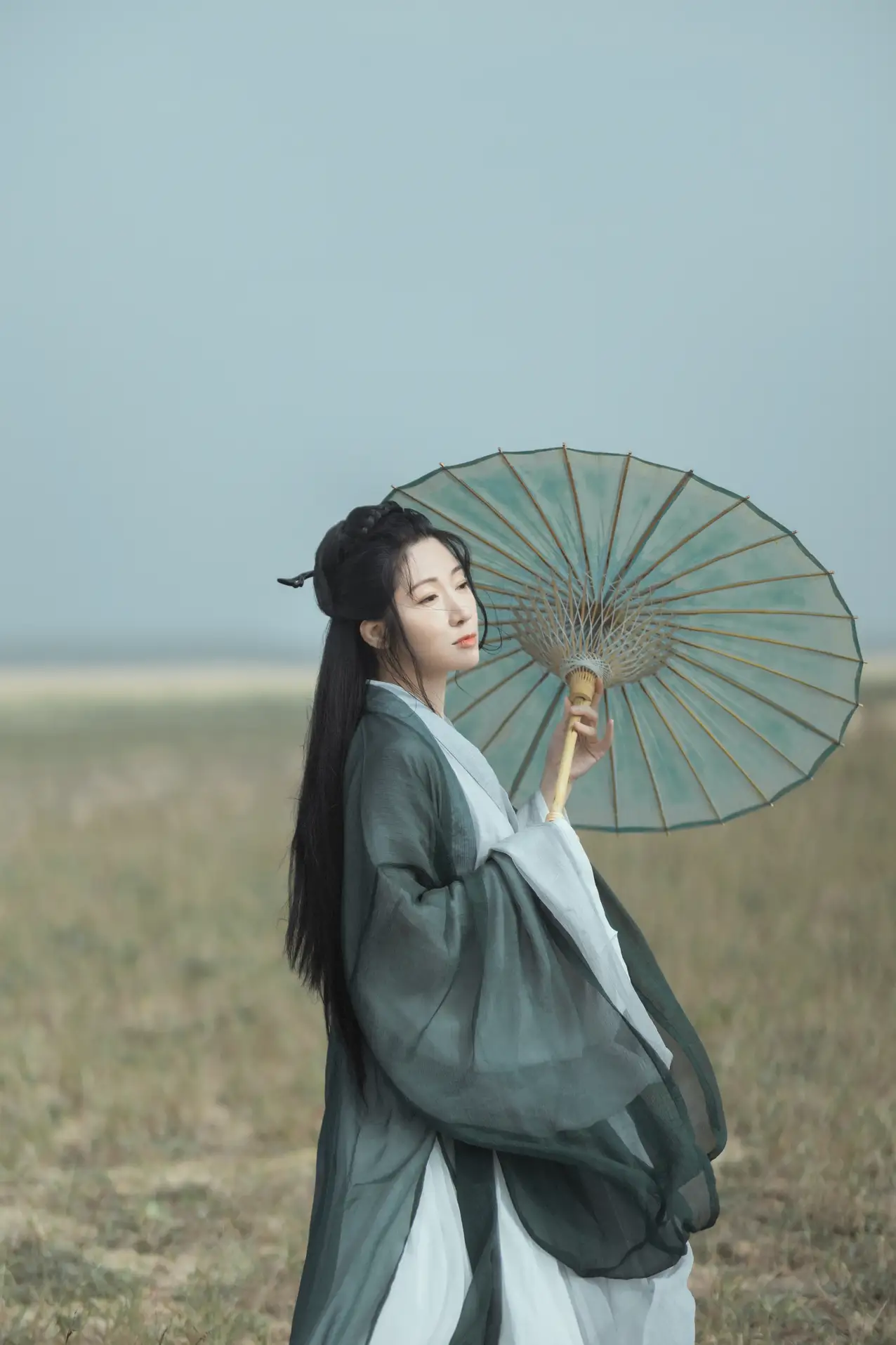 [艺图语] 2021.10.21 Vol.379 – 天涯倦客 何佳#[26P]-10