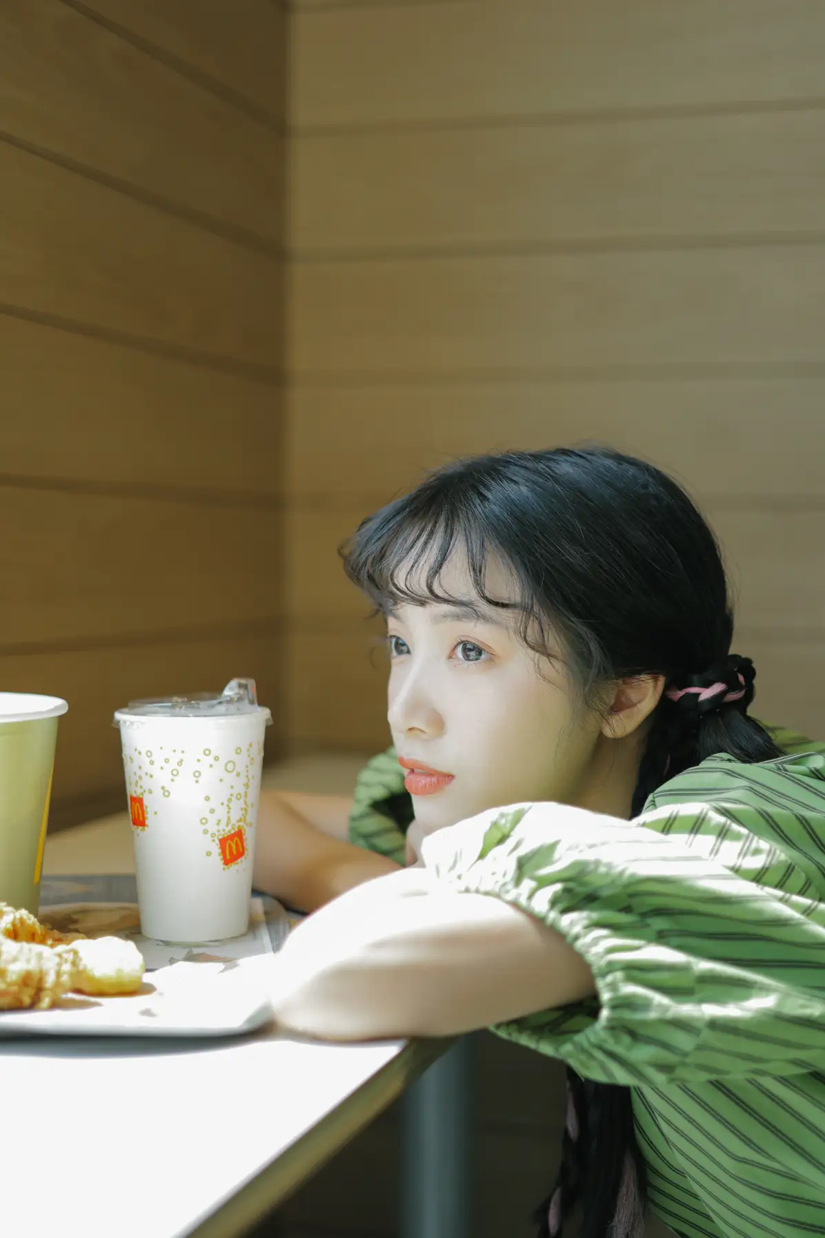 [艺图语] 2022.08.02 Vol.1605 – 夏日女友 一只阿梦崽#[42P]-5