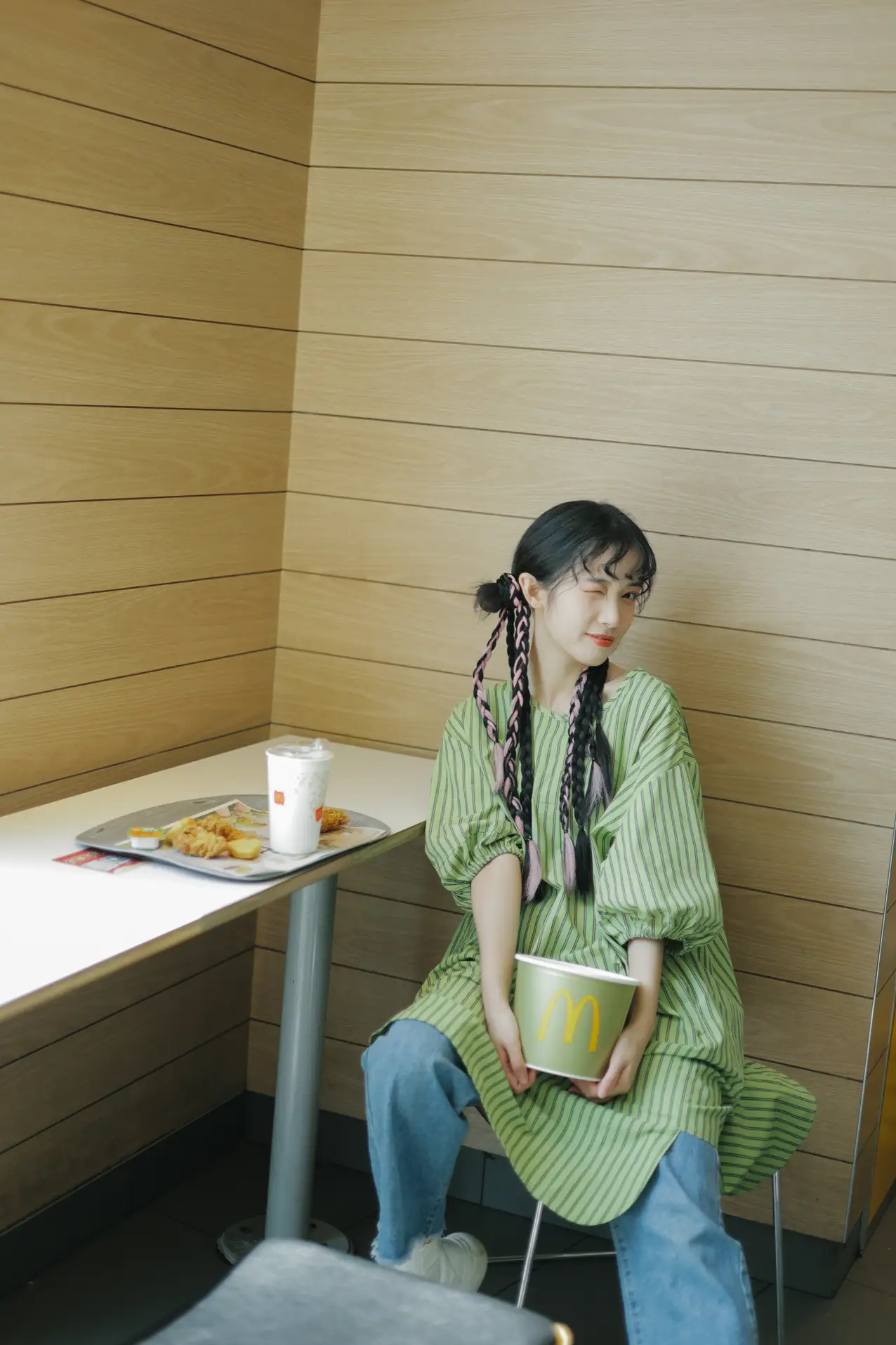 [艺图语] 2022.08.02 Vol.1605 – 夏日女友 一只阿梦崽#[42P]-4