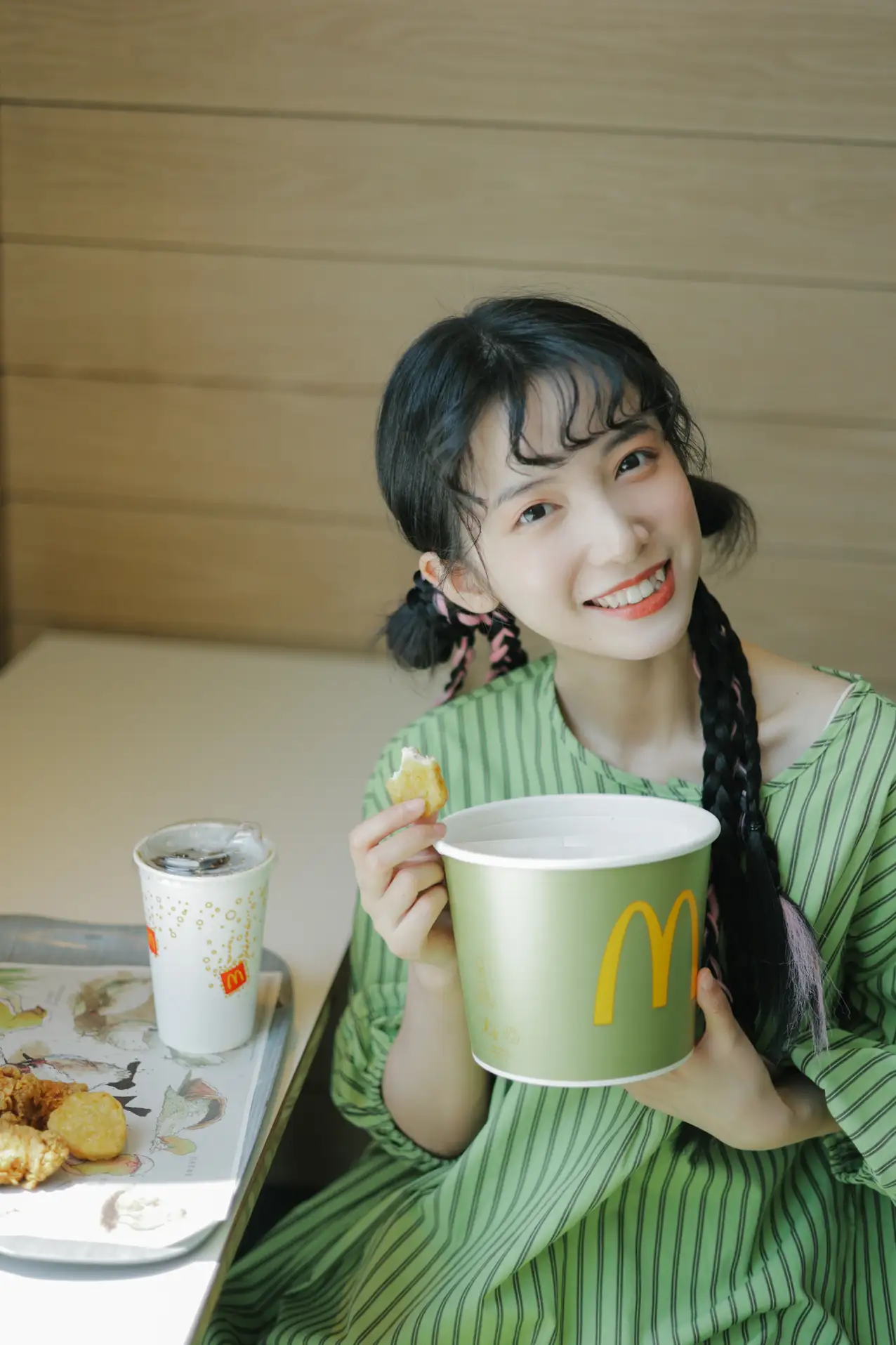 [艺图语] 2022.08.02 Vol.1605 – 夏日女友 一只阿梦崽#[42P]-10