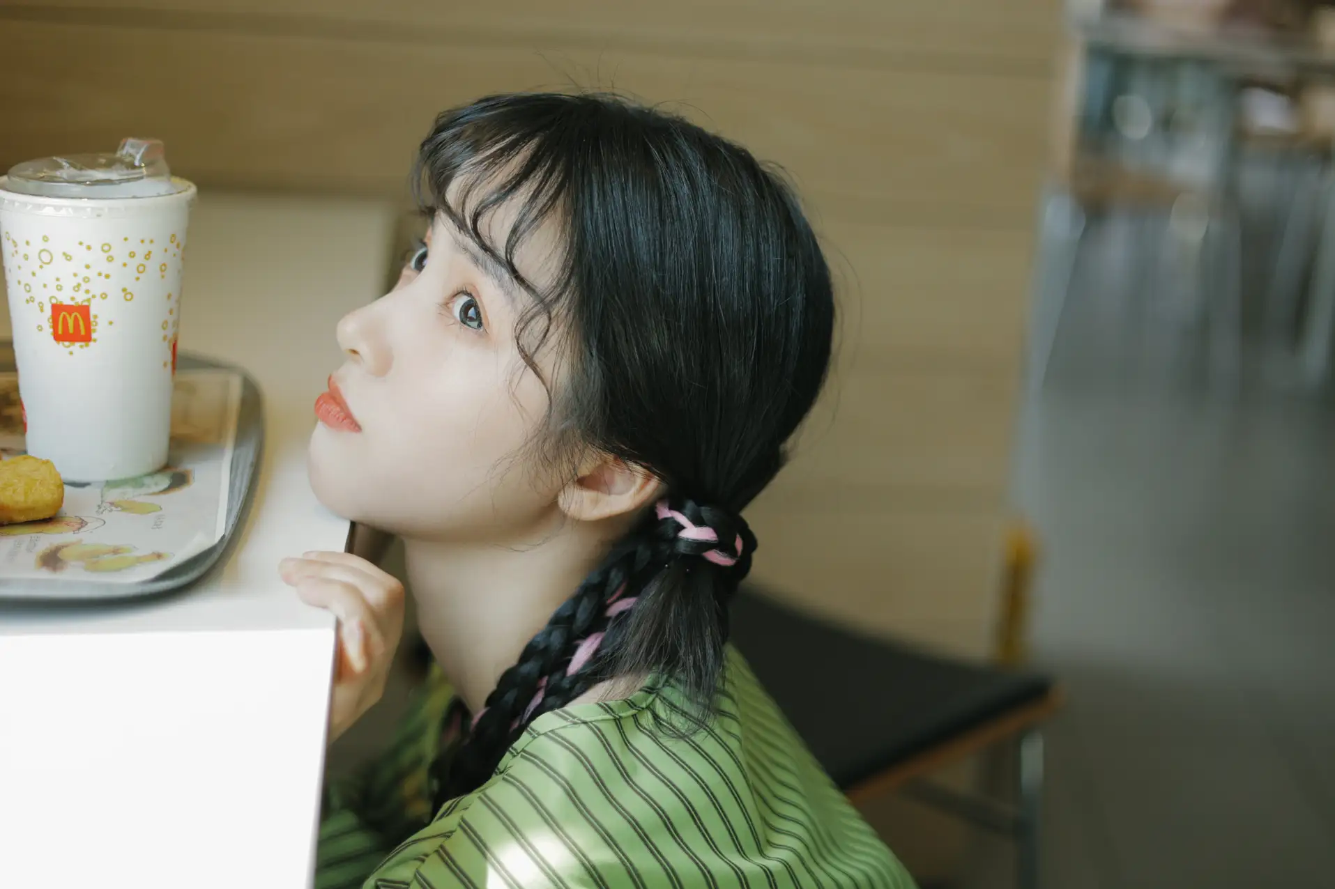 [艺图语] 2022.08.02 Vol.1605 – 夏日女友 一只阿梦崽#[42P]-6