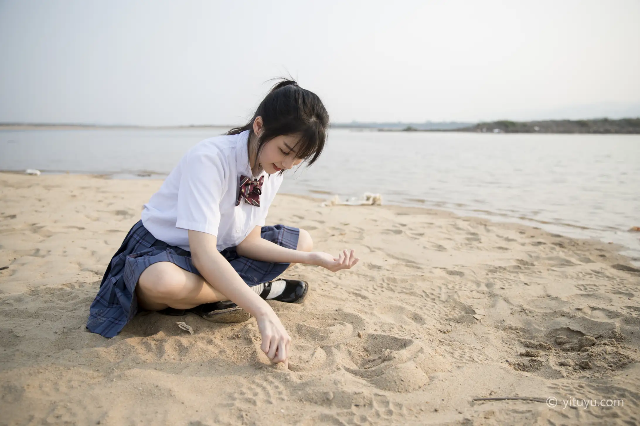 [艺图语] 2021.09.02 Vol.214 – 纯真年代 雨文#[27P]-10