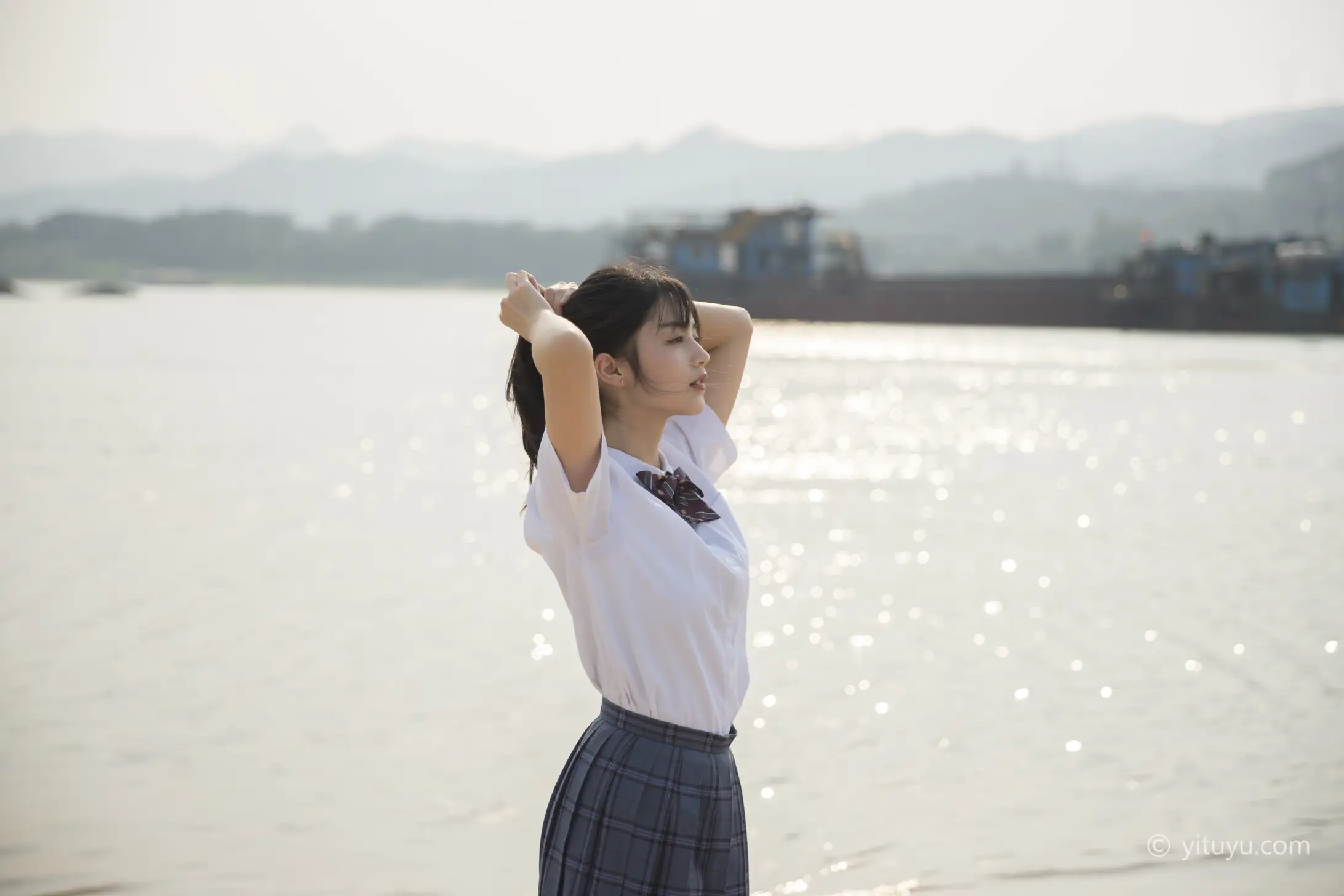 [艺图语] 2021.09.02 Vol.214 – 纯真年代 雨文#[27P]-6