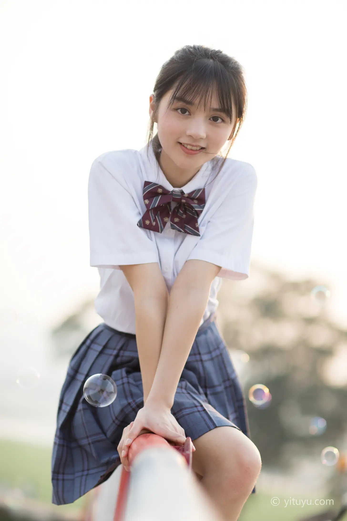 [艺图语] 2021.09.02 Vol.214 – 纯真年代 雨文#[27P]-10