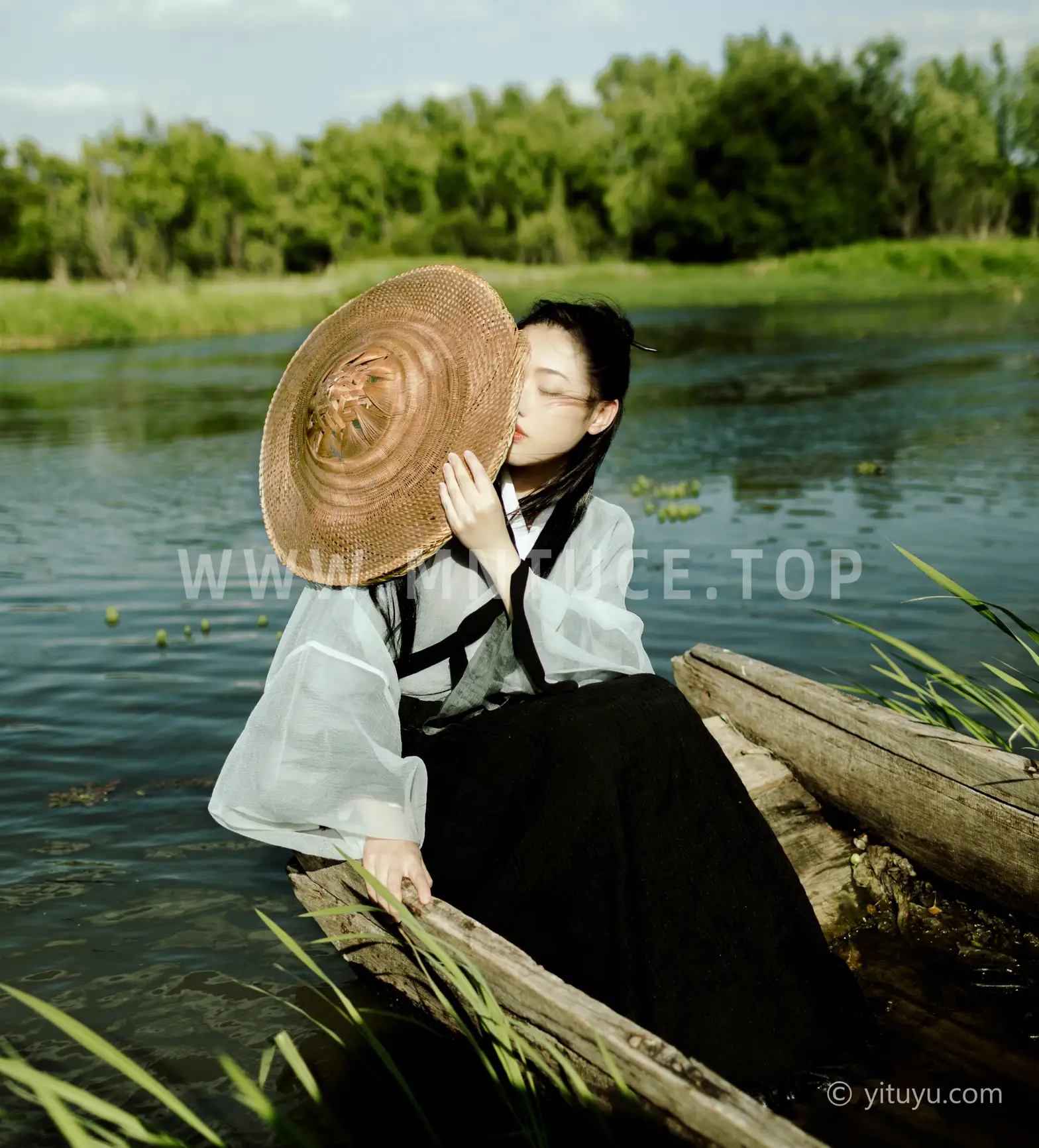 [艺图语] 2021.06.09 Vol.070 – 风之子 静静#[21P]-8