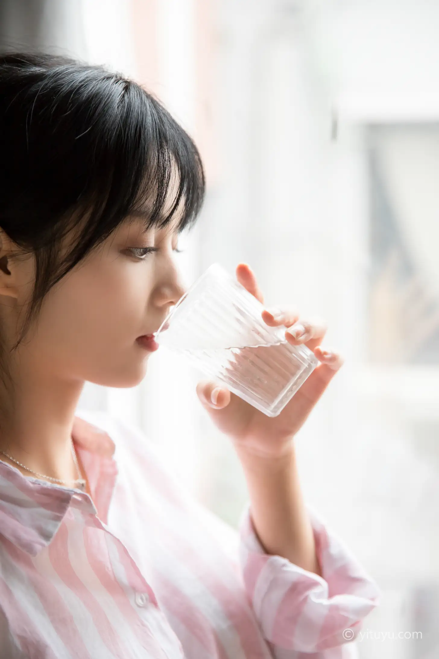 [艺图语] 2021.05.06 Vol.050 – 少女心情 雨文#[25P]-4