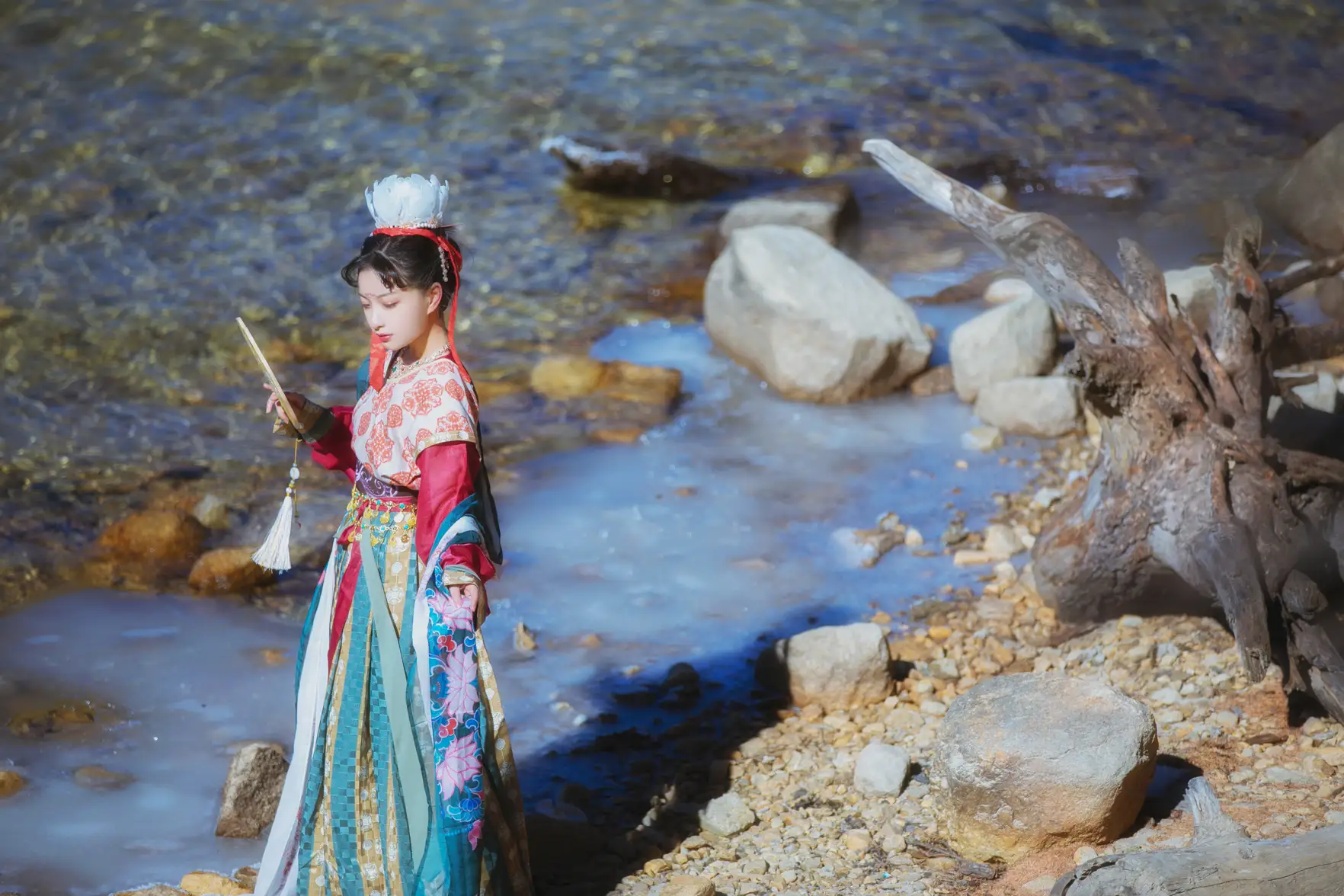 [艺图语] 2022.01.15 Vol.658 – 神女 一千只大日日#[19P]-6