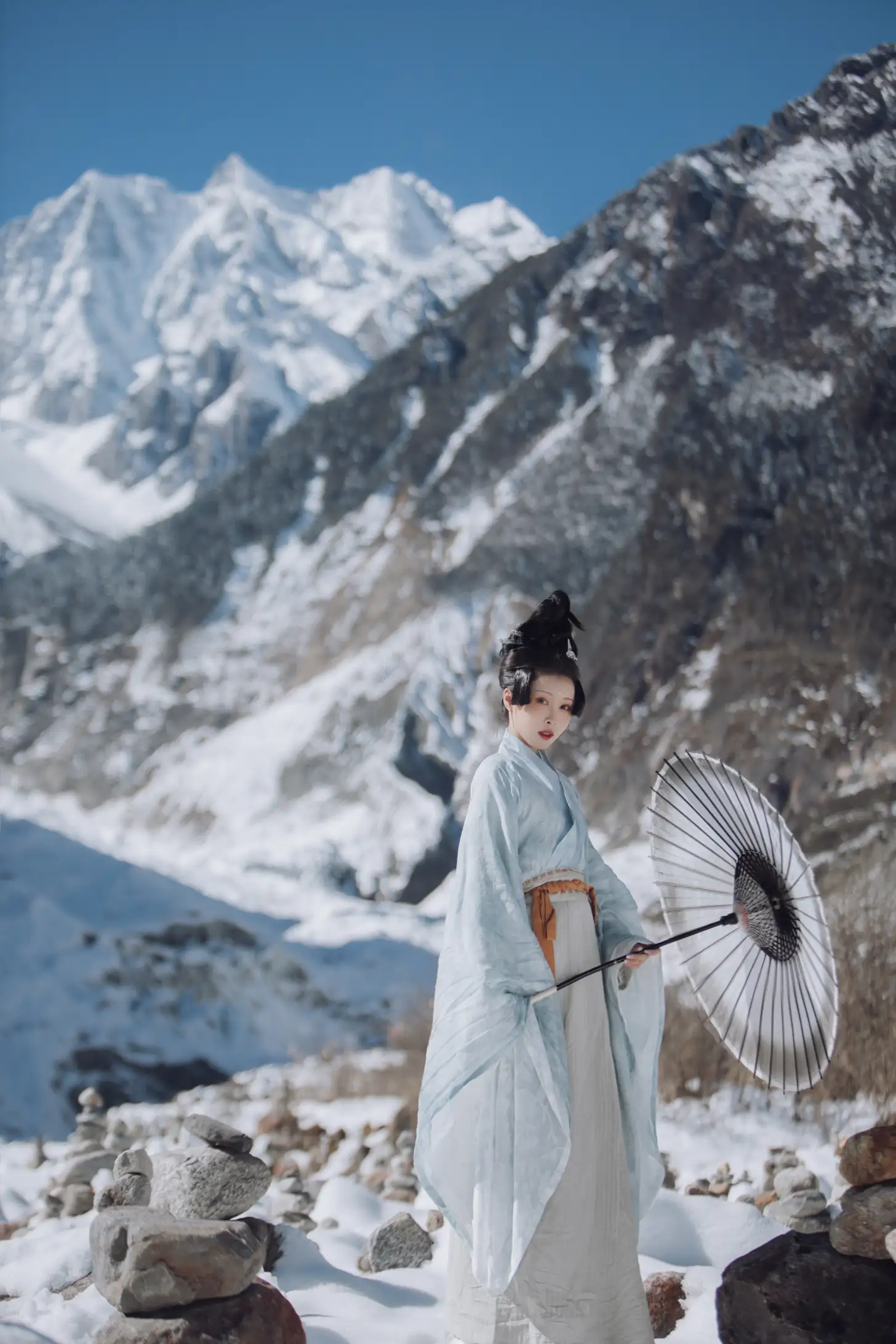 [艺图语] 2022.09.18 Vol.1979 – 风回雪 姌Rr#[21P]-4