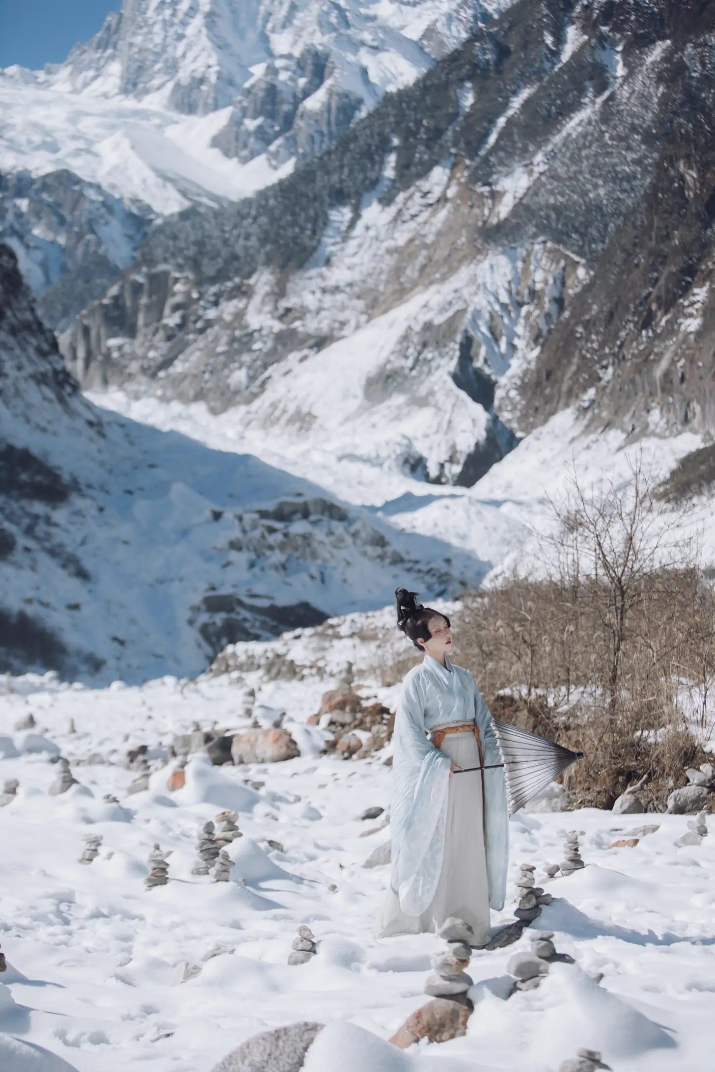 [艺图语] 2022.09.18 Vol.1979 – 风回雪 姌Rr#[21P]-4