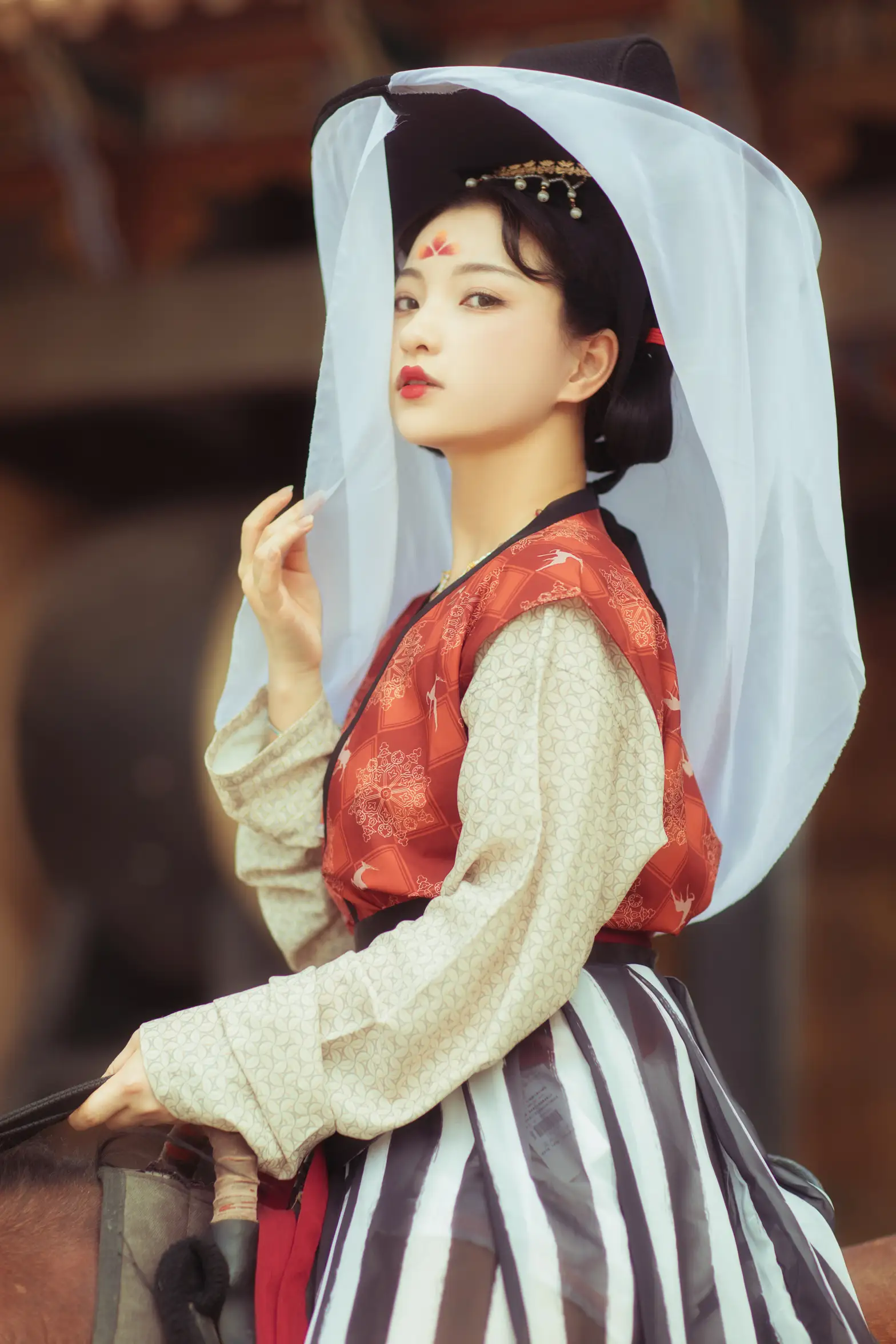 [艺图语] 2022.01.15 Vol.657 – 酒窖 一千只大日日#[18P]-8
