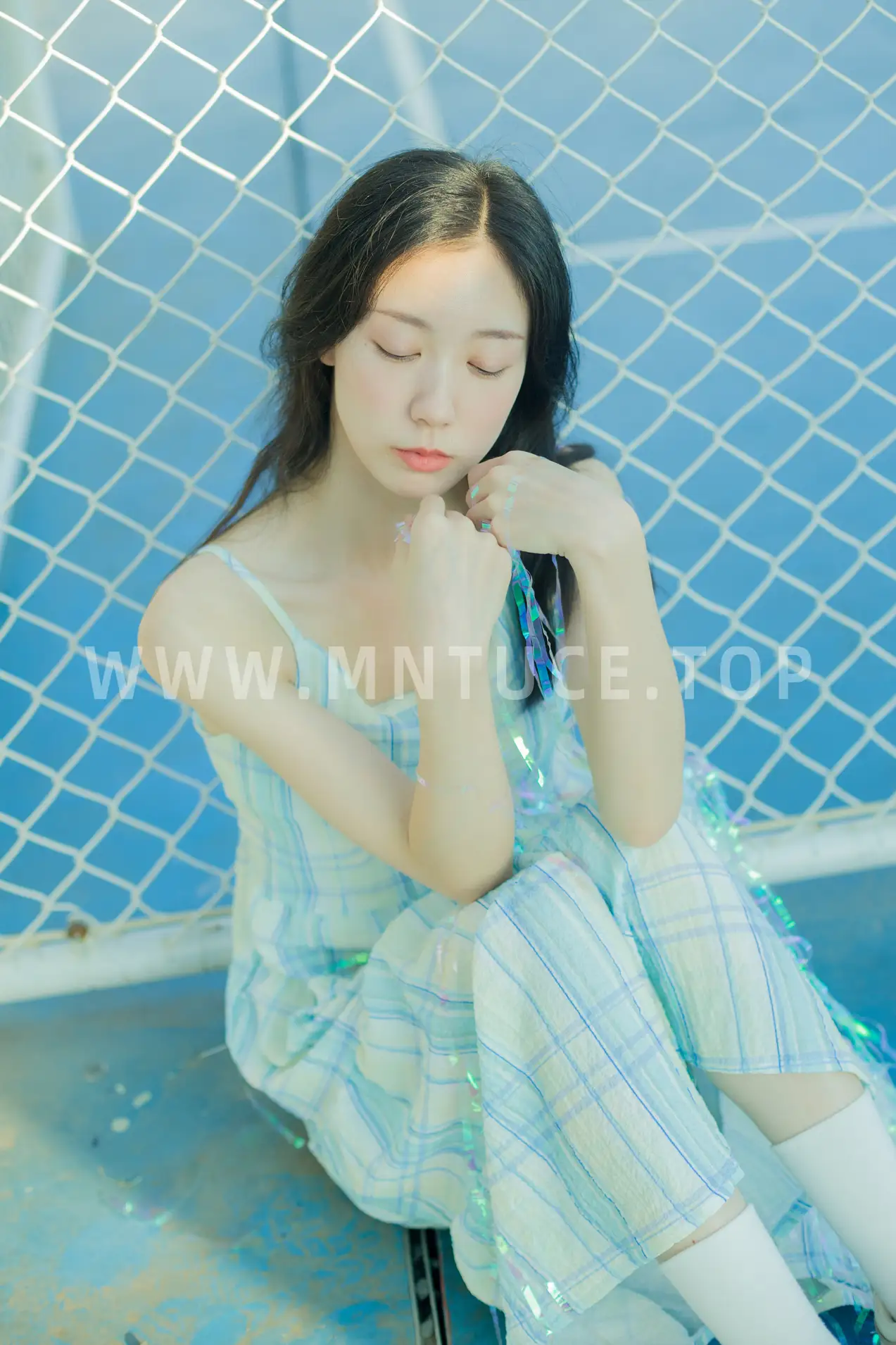 [艺图语] 2022.08.17 Vol.1727 – 透明 饲猫少女 饲猫少女-#[36P]-6