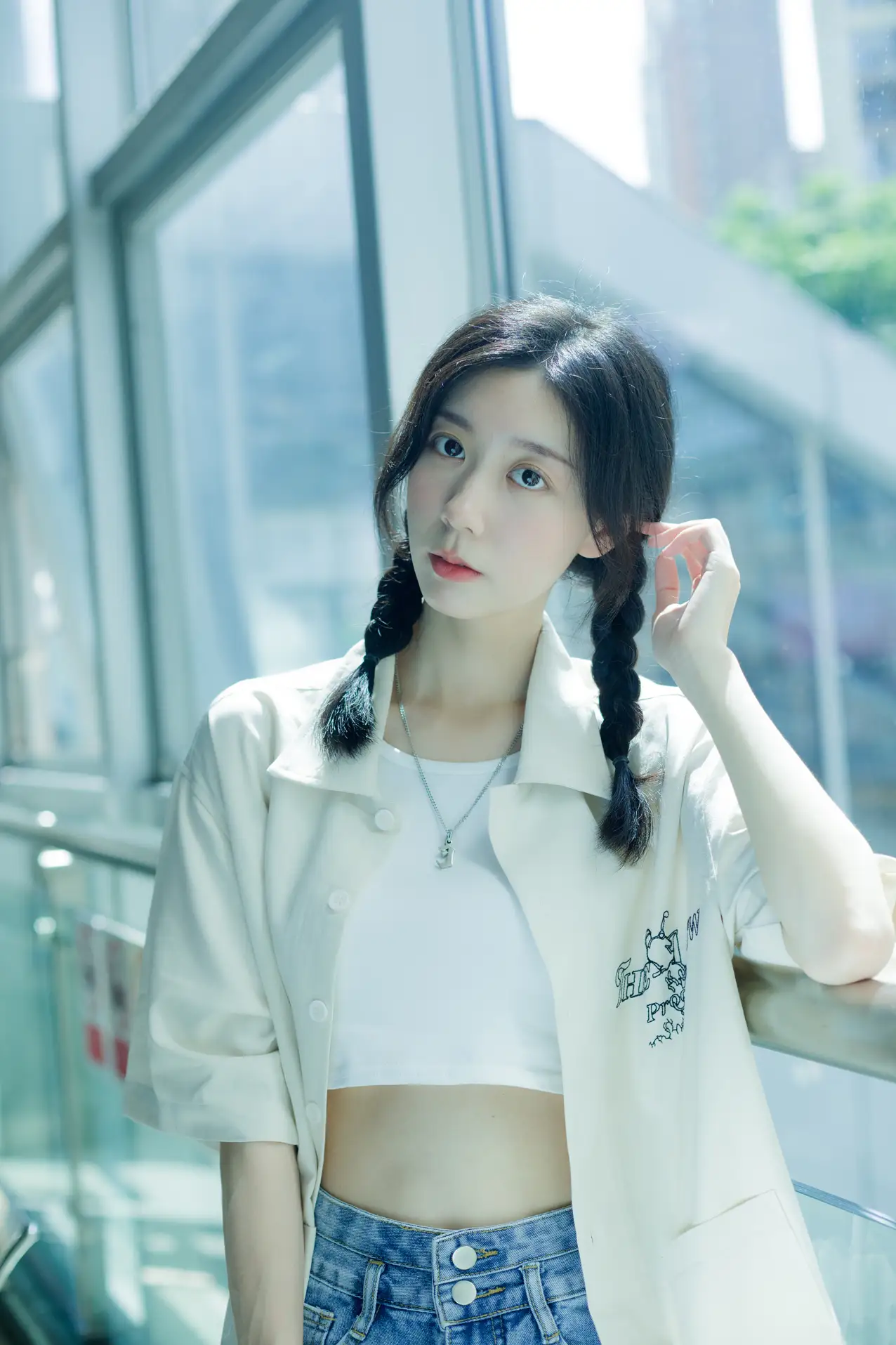[艺图语] 2022.08.22 Vol.1761 – 地铁奇遇记 饲猫少女 饲猫少女-#[39P]-6