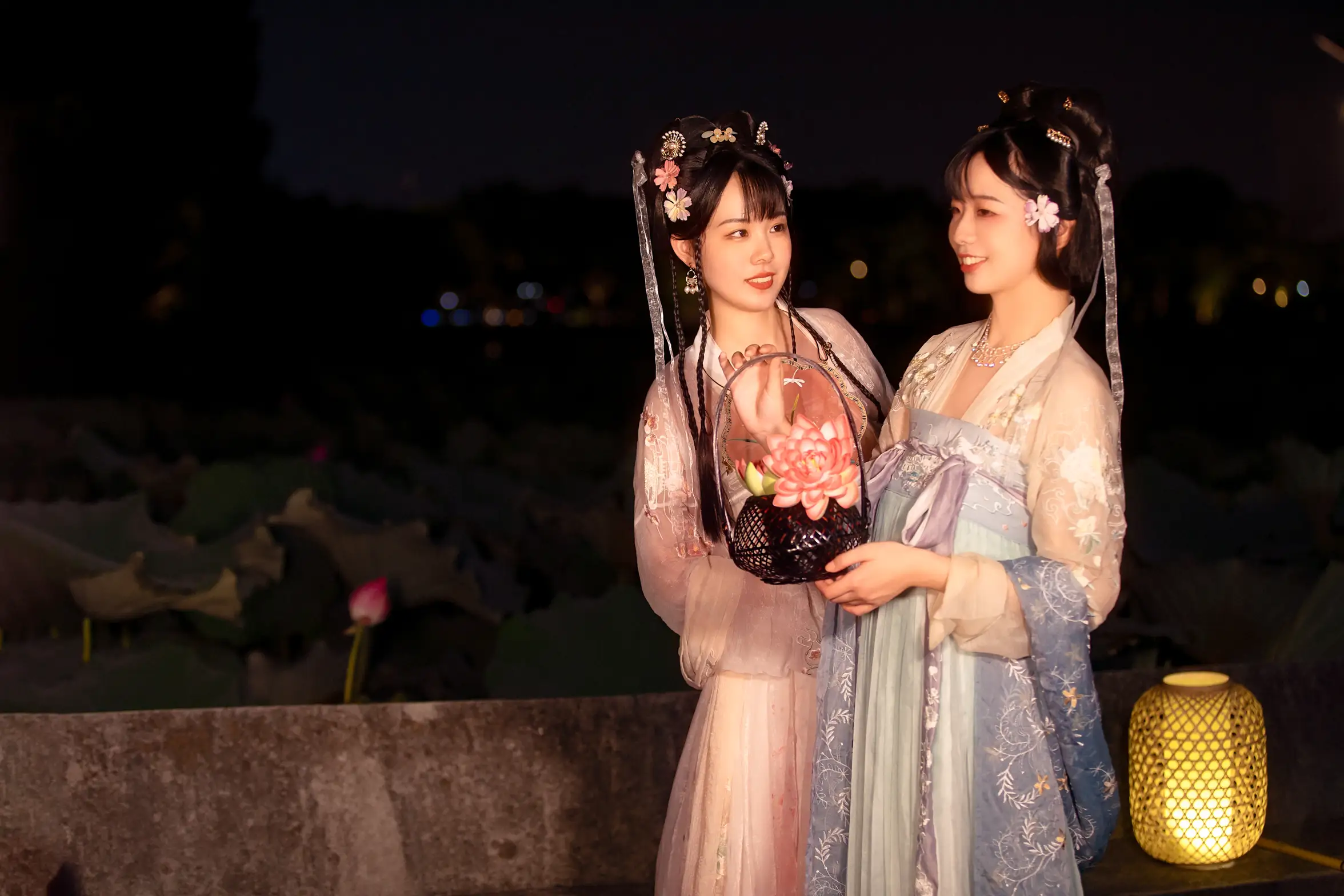 [艺图语] 2021.12.24 Vol.528 – 赏荷 僵僵#[24P]-5