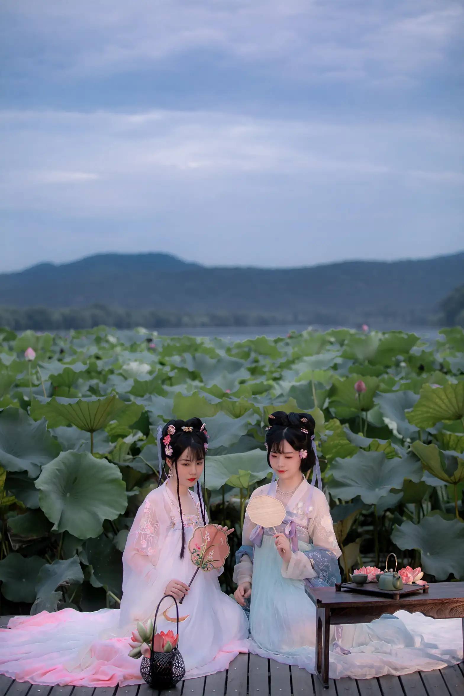 [艺图语] 2021.12.24 Vol.528 – 赏荷 僵僵#[24P]-4