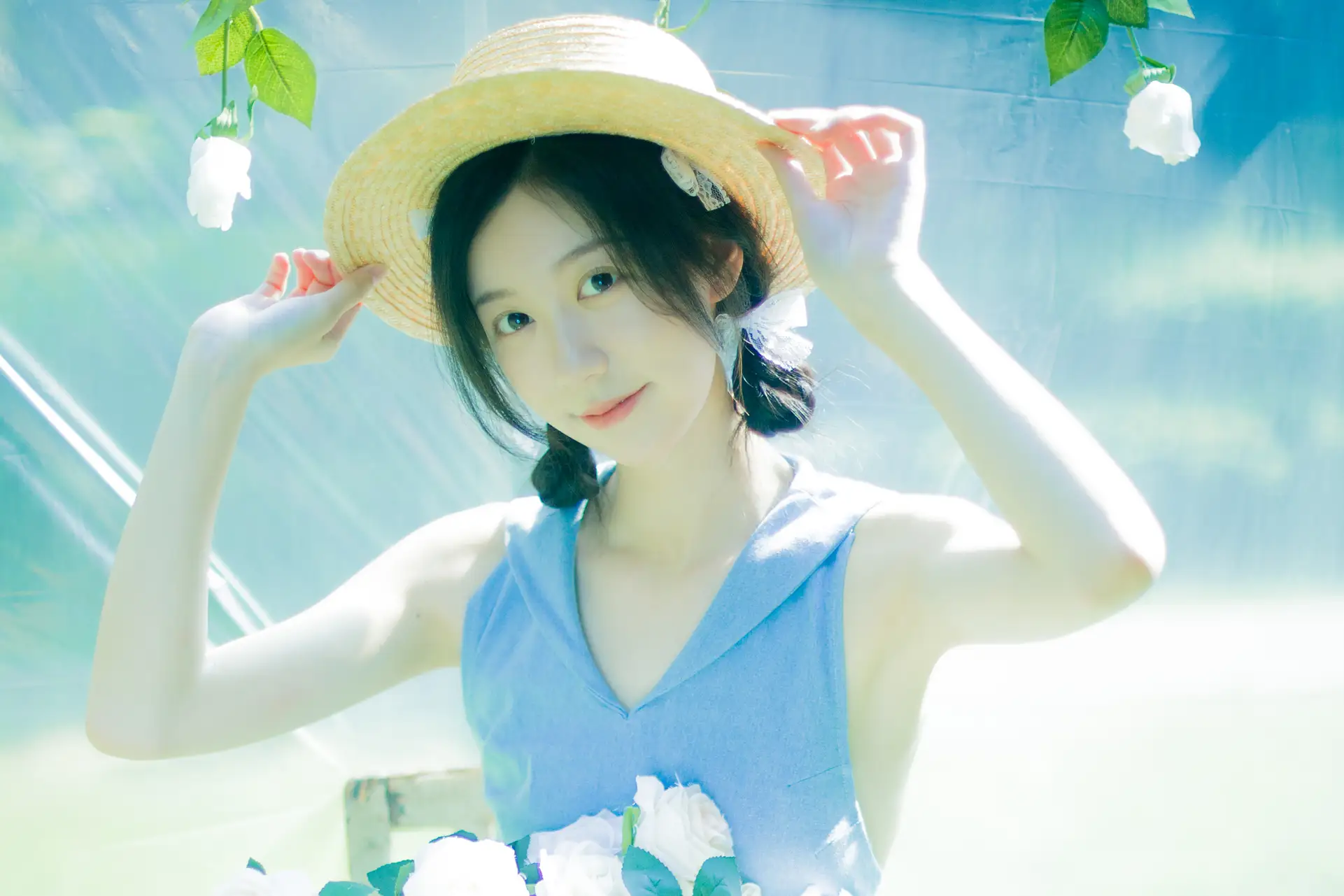 [艺图语] 2022.07.31 Vol.1592 – 夏日颂歌 饲猫少女 饲猫少女-#[32P]-2