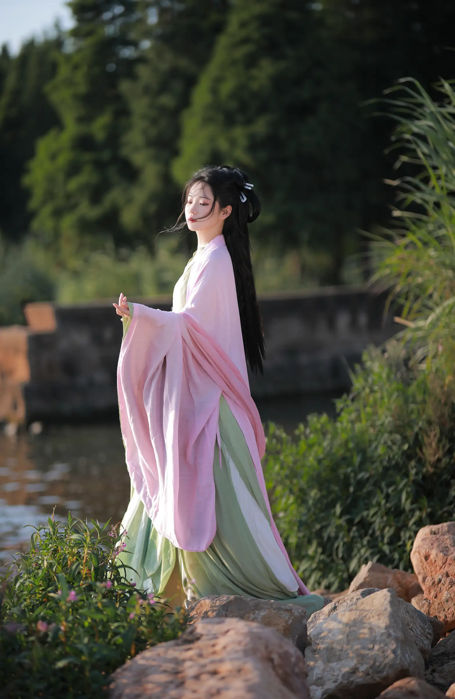 [艺图语] 2022.08.30 Vol.1828 – 人间烟火色 落花人独立#[33P]-3