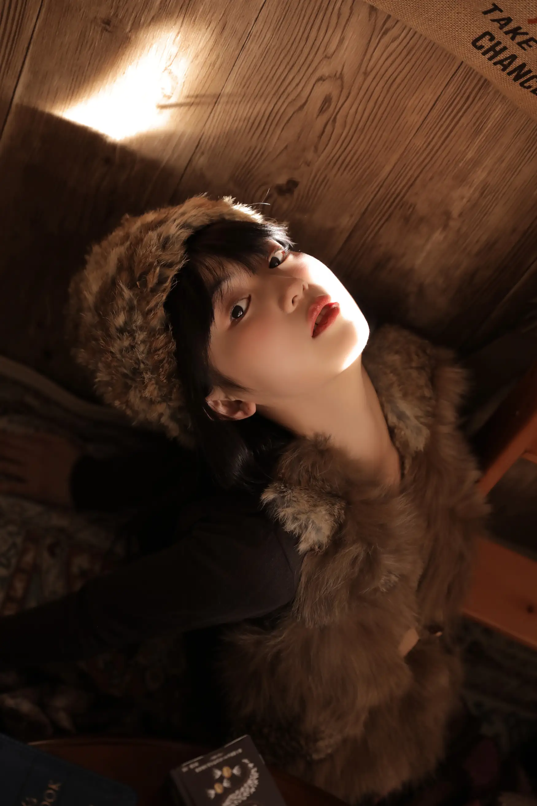 [艺图语] 2022.06.28 Vol.1312 – 浪漫里扯谎 周子歆#[28P]-1