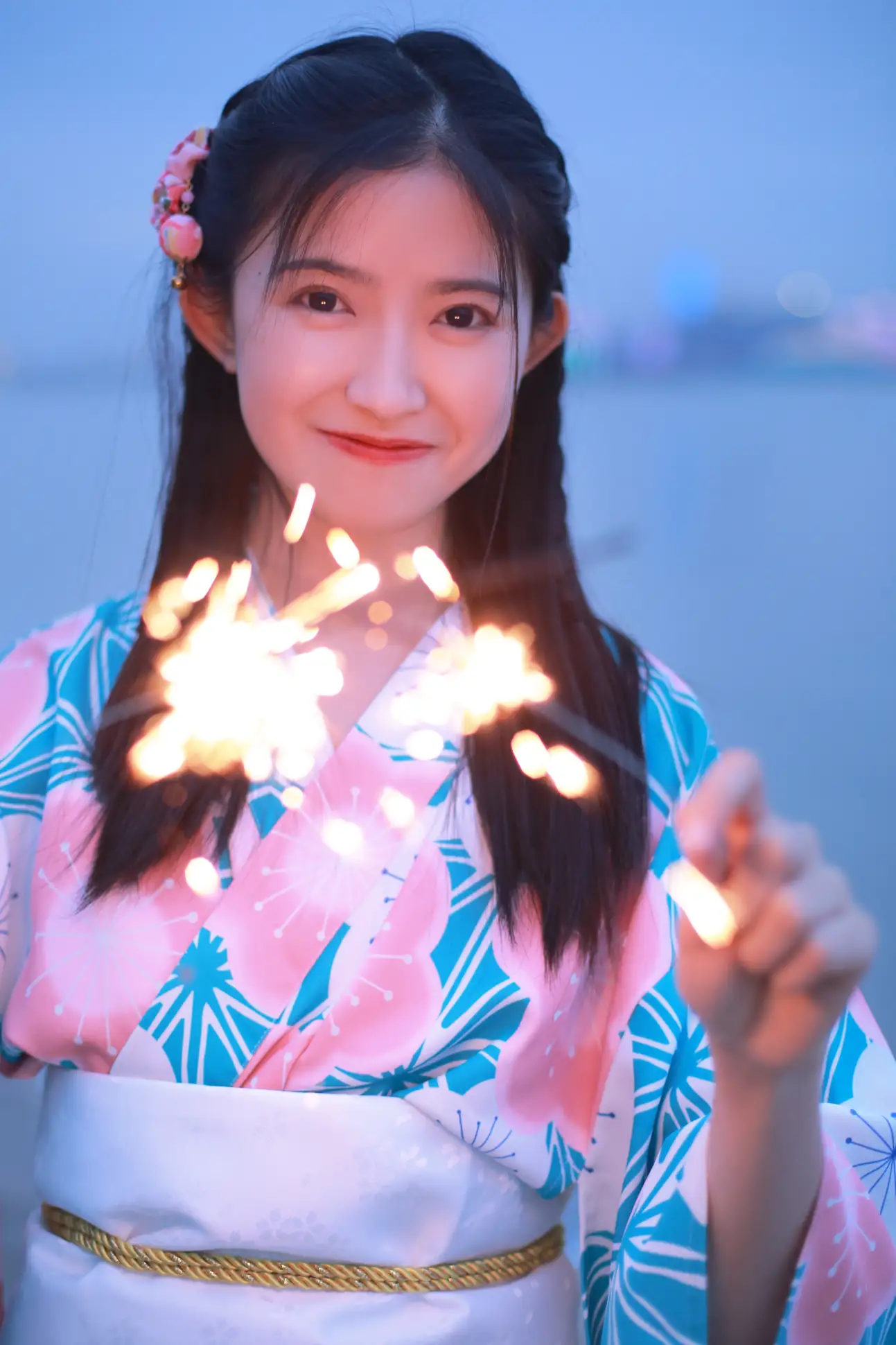 [艺图语] 2022.06.06 Vol.1095 – 花火 小草草呀#[22P]-9