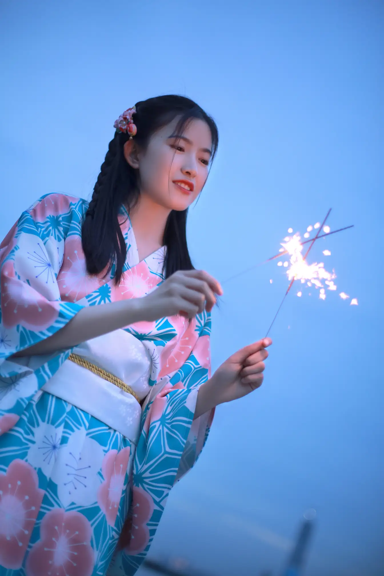 [艺图语] 2022.06.06 Vol.1095 – 花火 小草草呀#[22P]-6