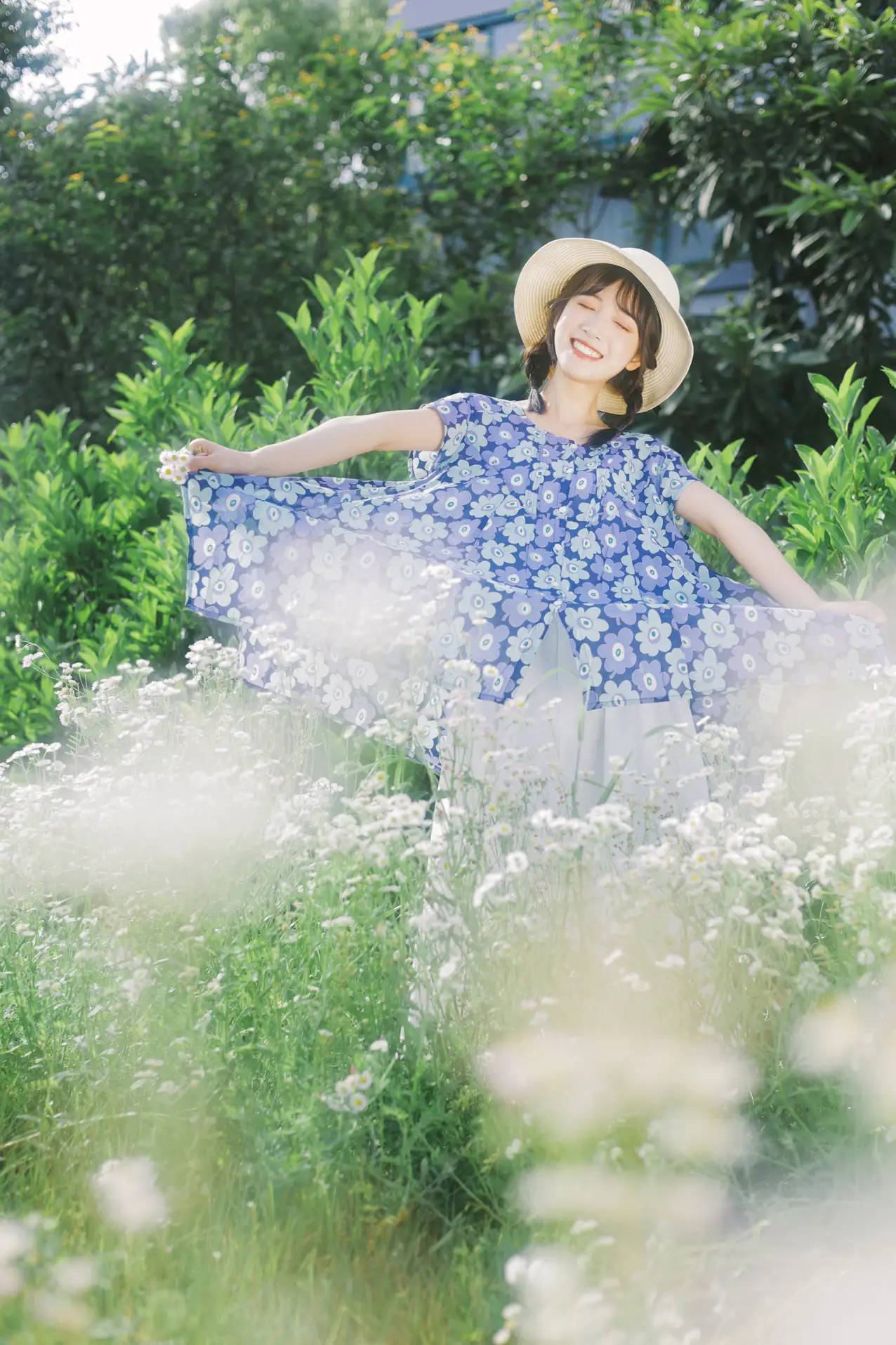 [艺图语] 2022.07.06 Vol.1393 – 初夏的花海 一只阿梦崽#[35P]-3