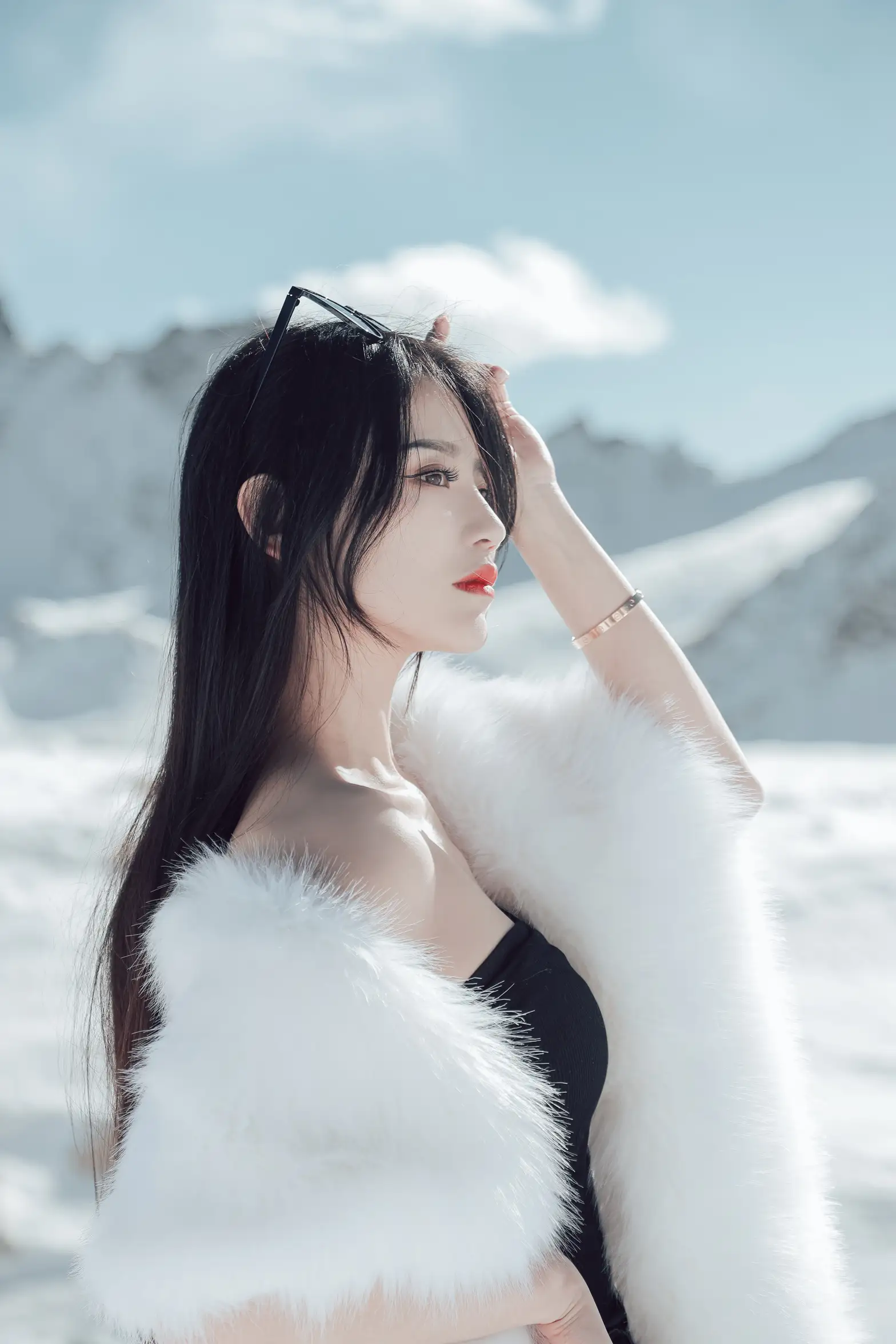 [艺图语] 2022.06.21 Vol.1243 – 冰雪之巅 婷婷#[34P]-3