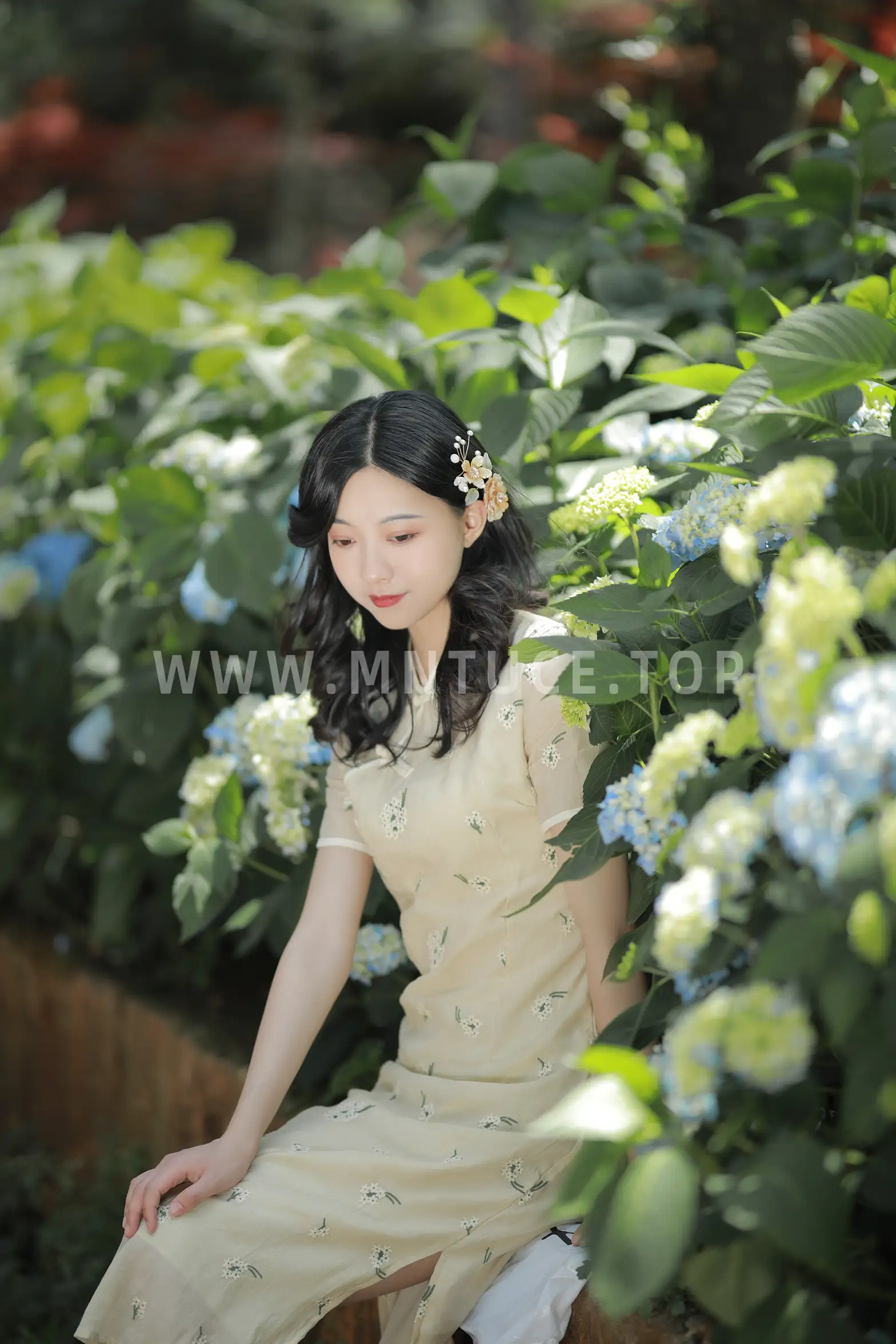 [艺图语] 2022.06.26 Vol.1298 – 一梦芳华 YunFleur#[28P]-9