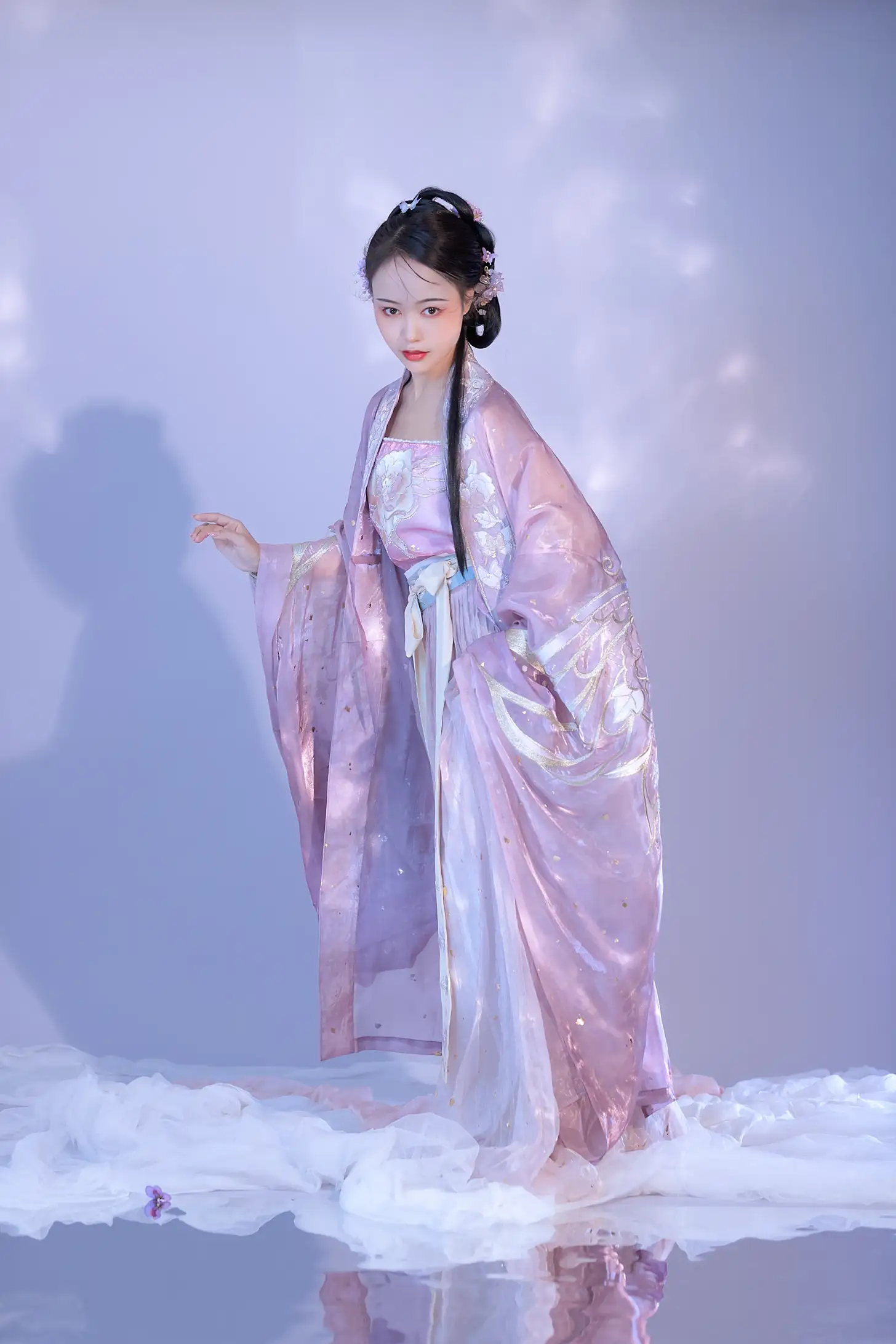 [艺图语] 2022.08.12 Vol.1684 – 镜花水月 梨一依#[24P]-5
