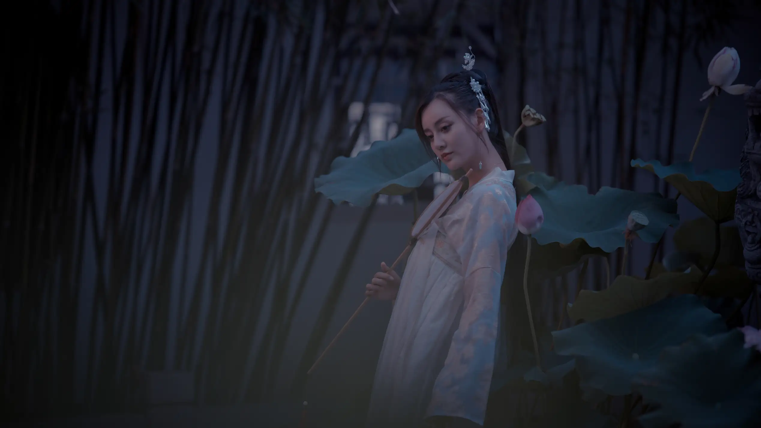 [艺图语] 2022.02.16 Vol.811 – 嫣然记 朵朵#[55P]-10